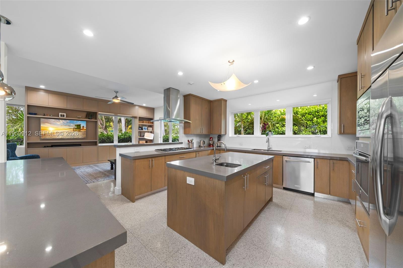 Homes for sale in Miami Beach, FL | 4595 N Jefferson Ave, Miami Beach, FL 33140 | MLS# A11959912