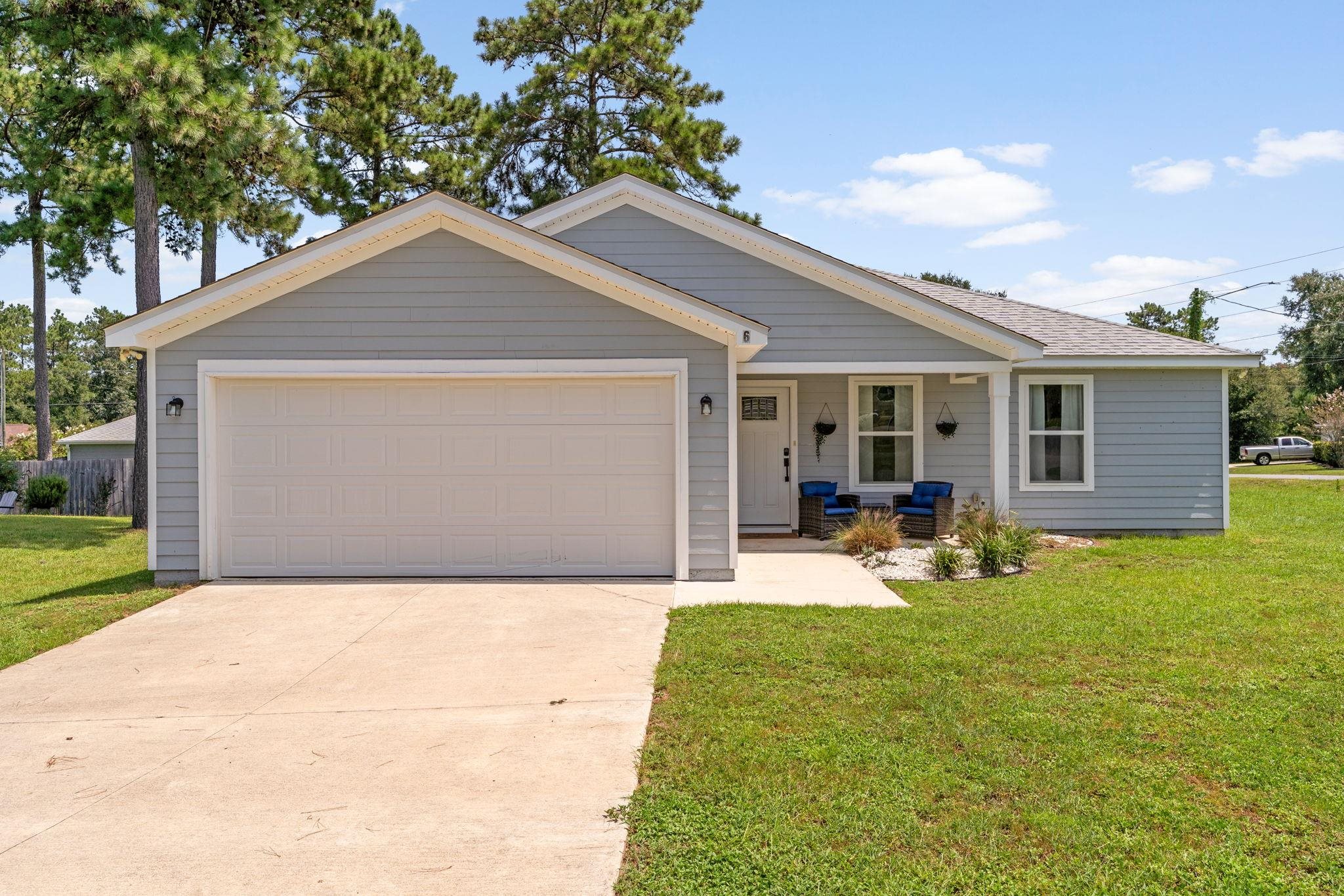 6  Slash Lane , Midway, FL, 