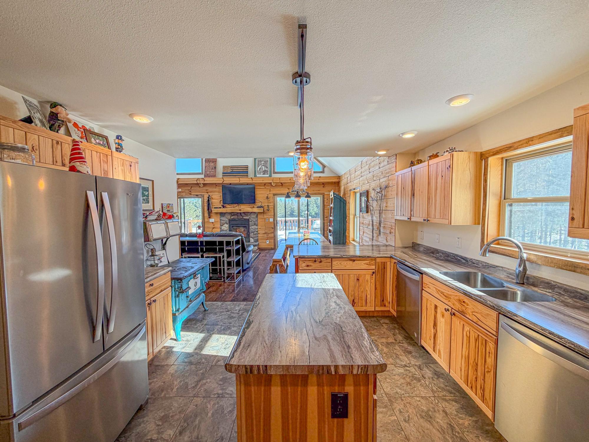 Undocumented Lake Property N10498 Sailor Lake Rd Photo 31