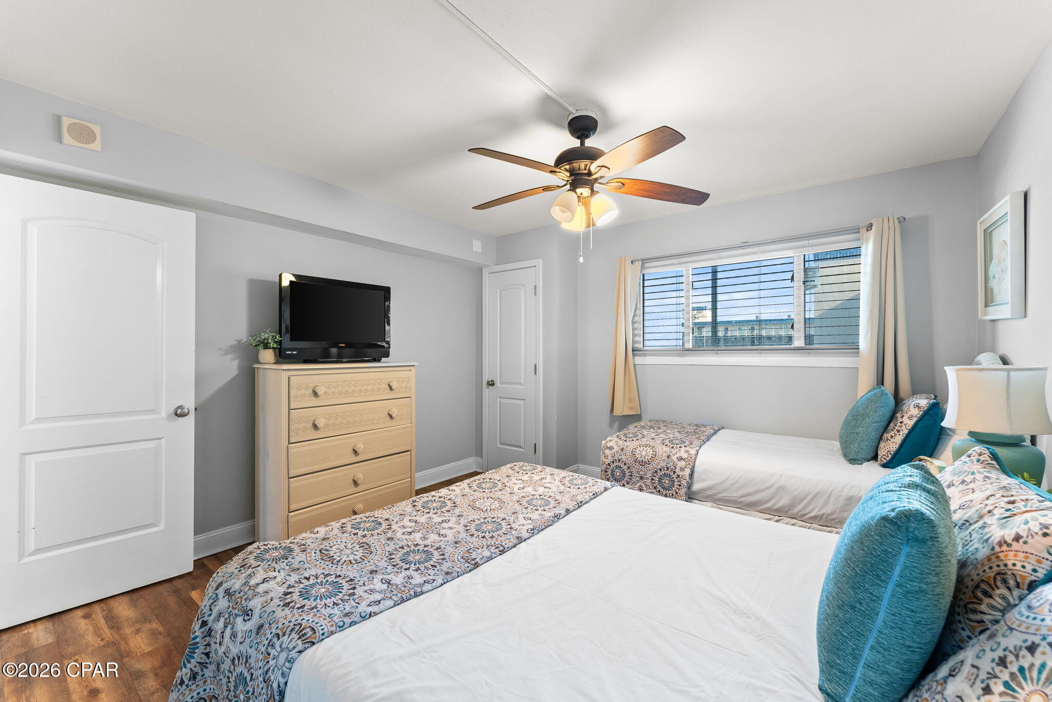 Image 20 For 5801 Thomas Drive 1204