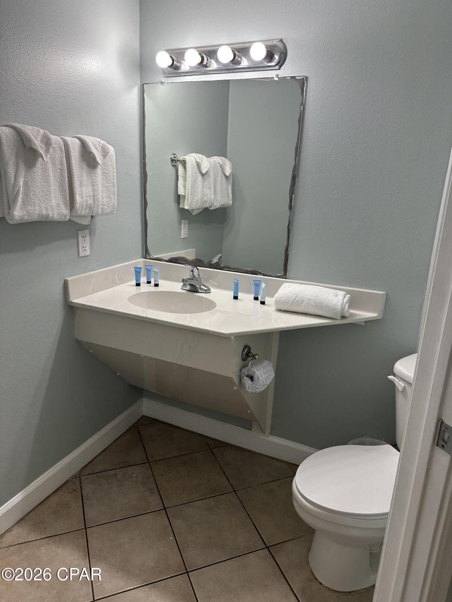 Image 5 For 9900 Thomas Drive 1610