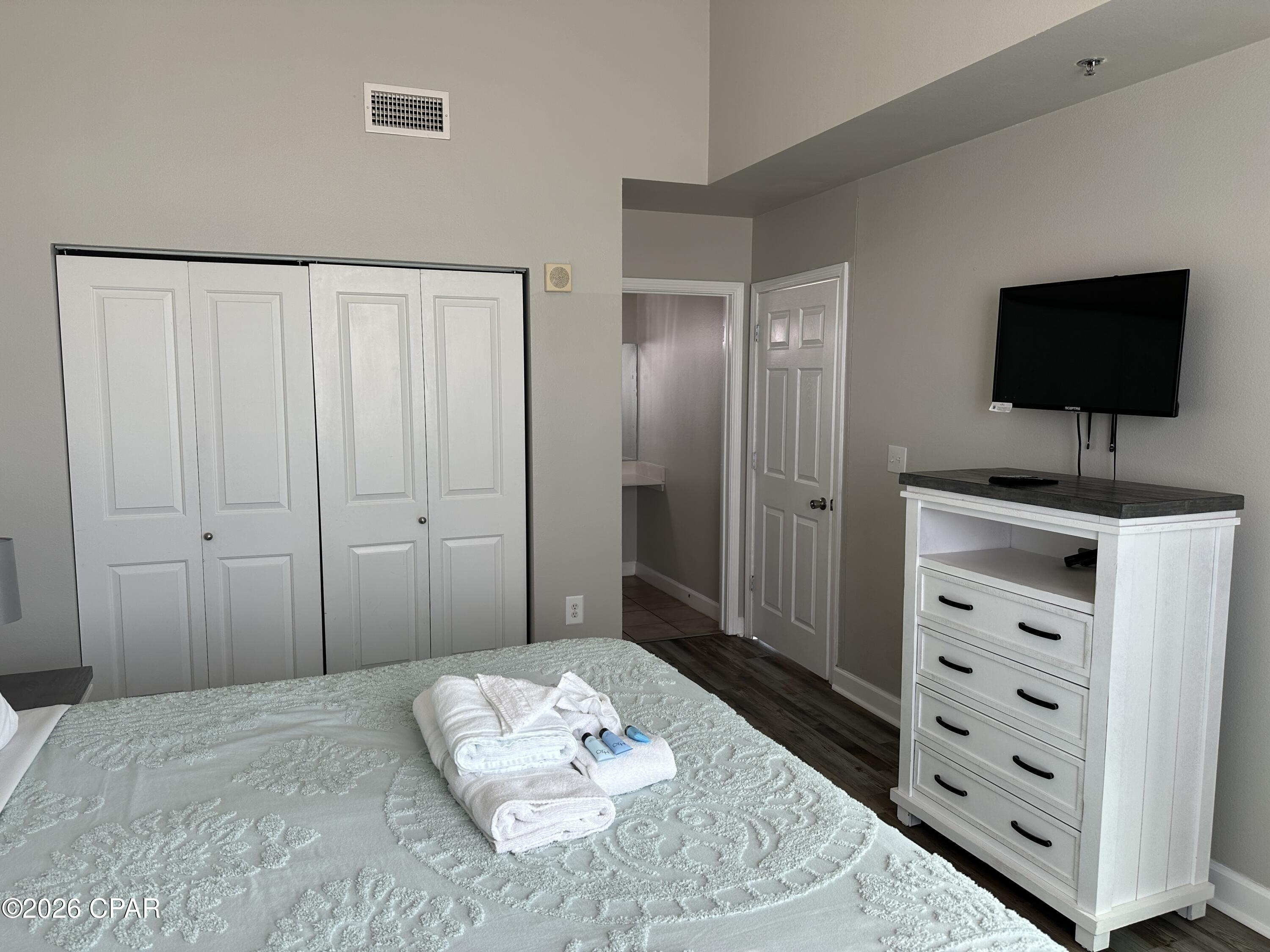 Image 13 For 9900 Thomas Drive 131