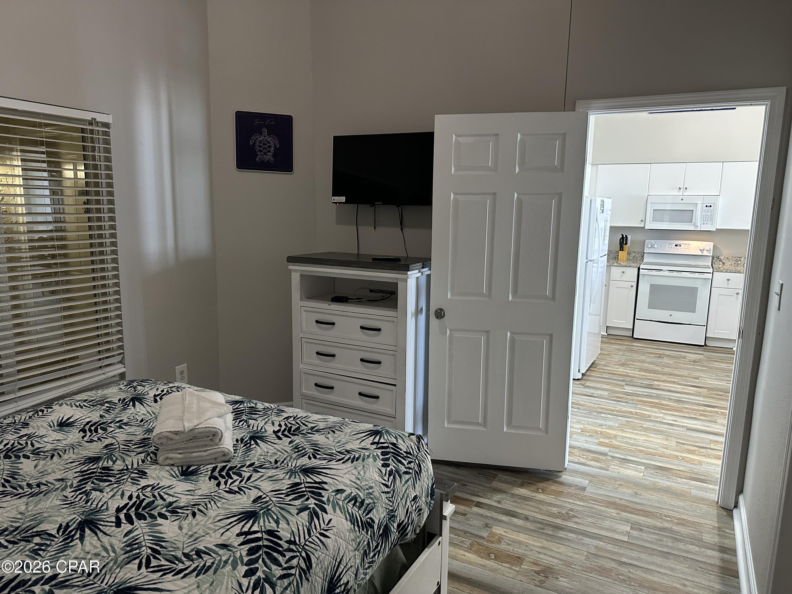 Image 21 For 9900 Thomas Drive 131