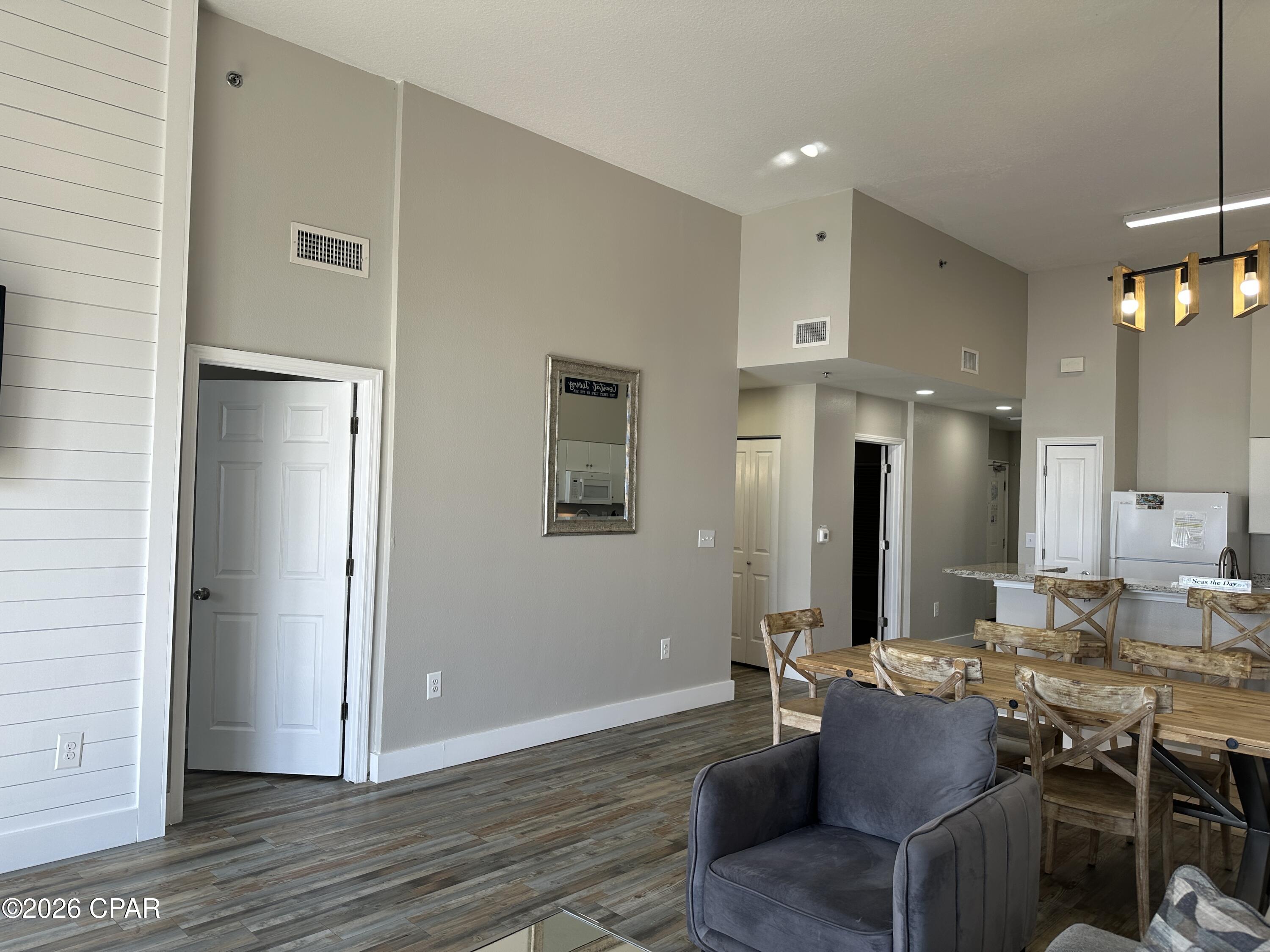 Image 8 For 9900 Thomas Drive 131