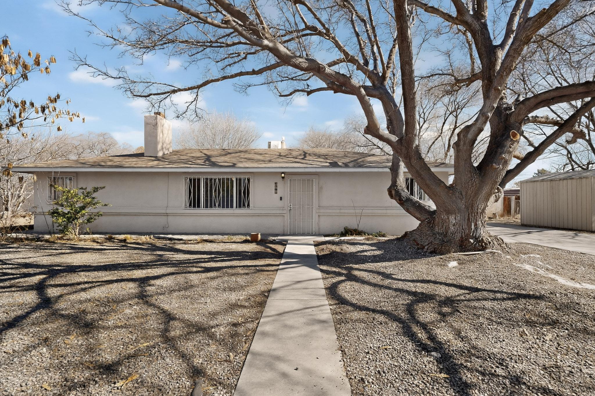 3610 El Porvenir Circle, Albuquerque NM 87105