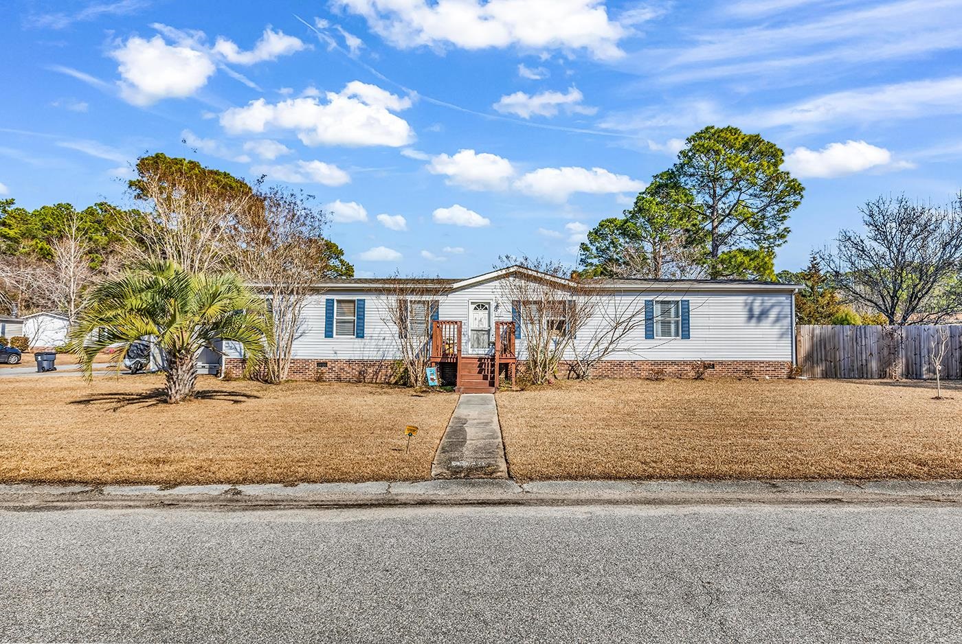 3246 Red Bird Ln. Myrtle Beach, SC 29588