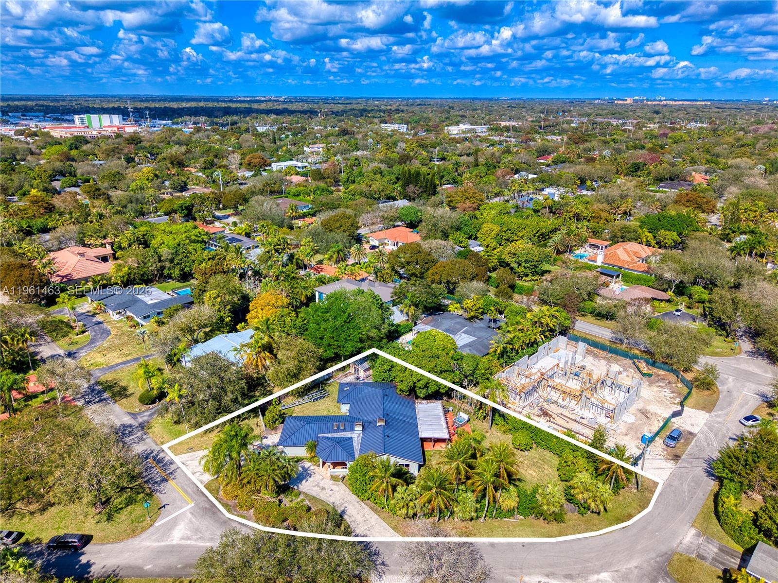 Pine Tree Ests 1St Addn