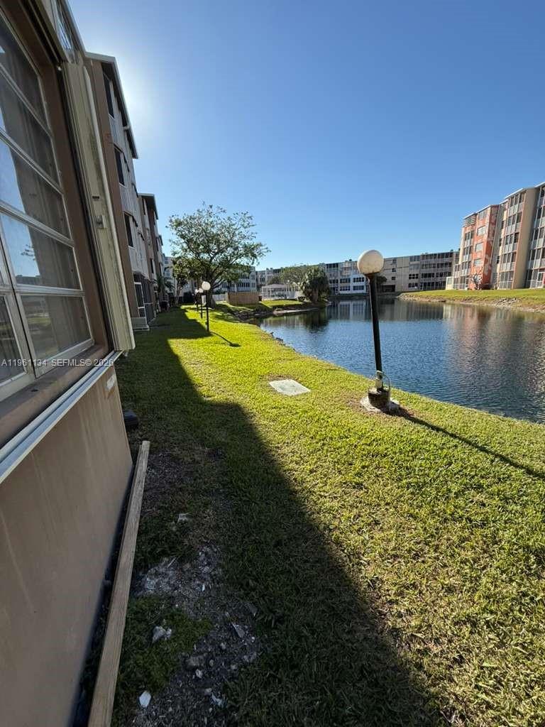 Jade Winds Group Bamboo G