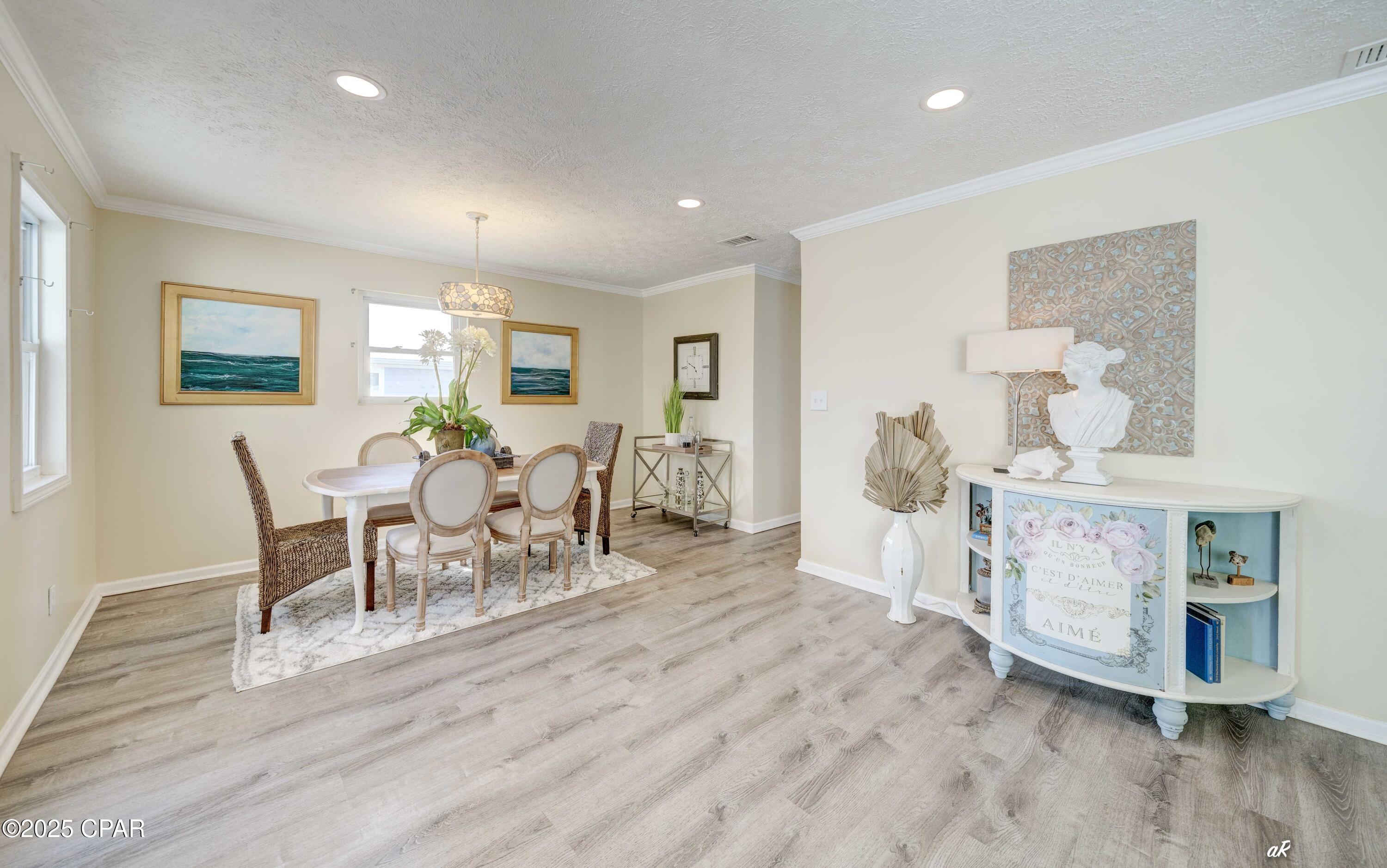 Image 8 For 327 Shasta Street