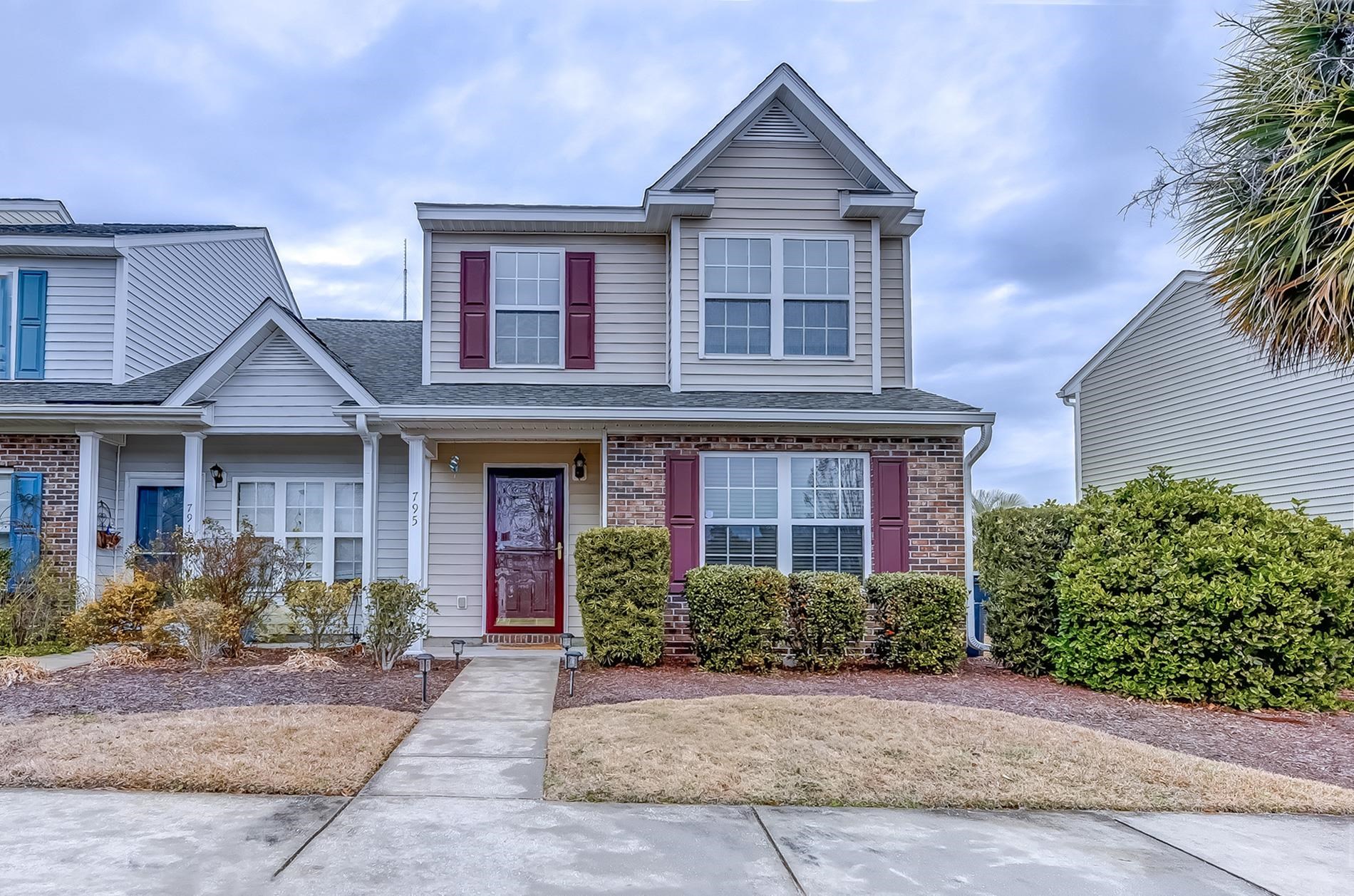 795 Wilshire Ln. Murrells Inlet, SC 29576