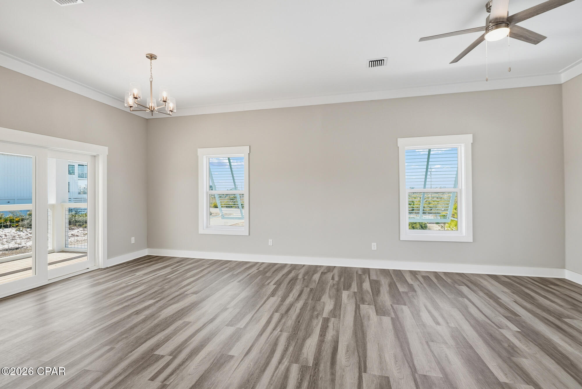 Image 11 For 303 Park Point Circle