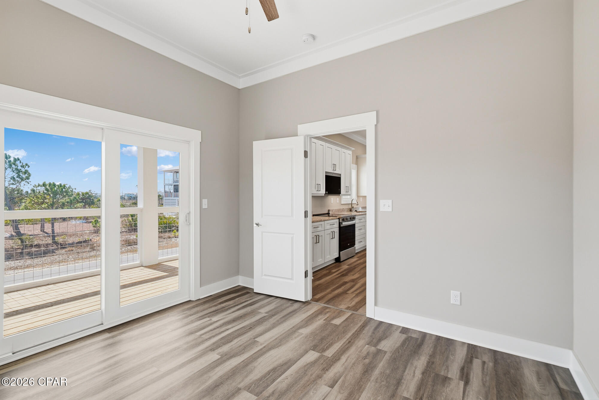 Image 21 For 303 Park Point Circle