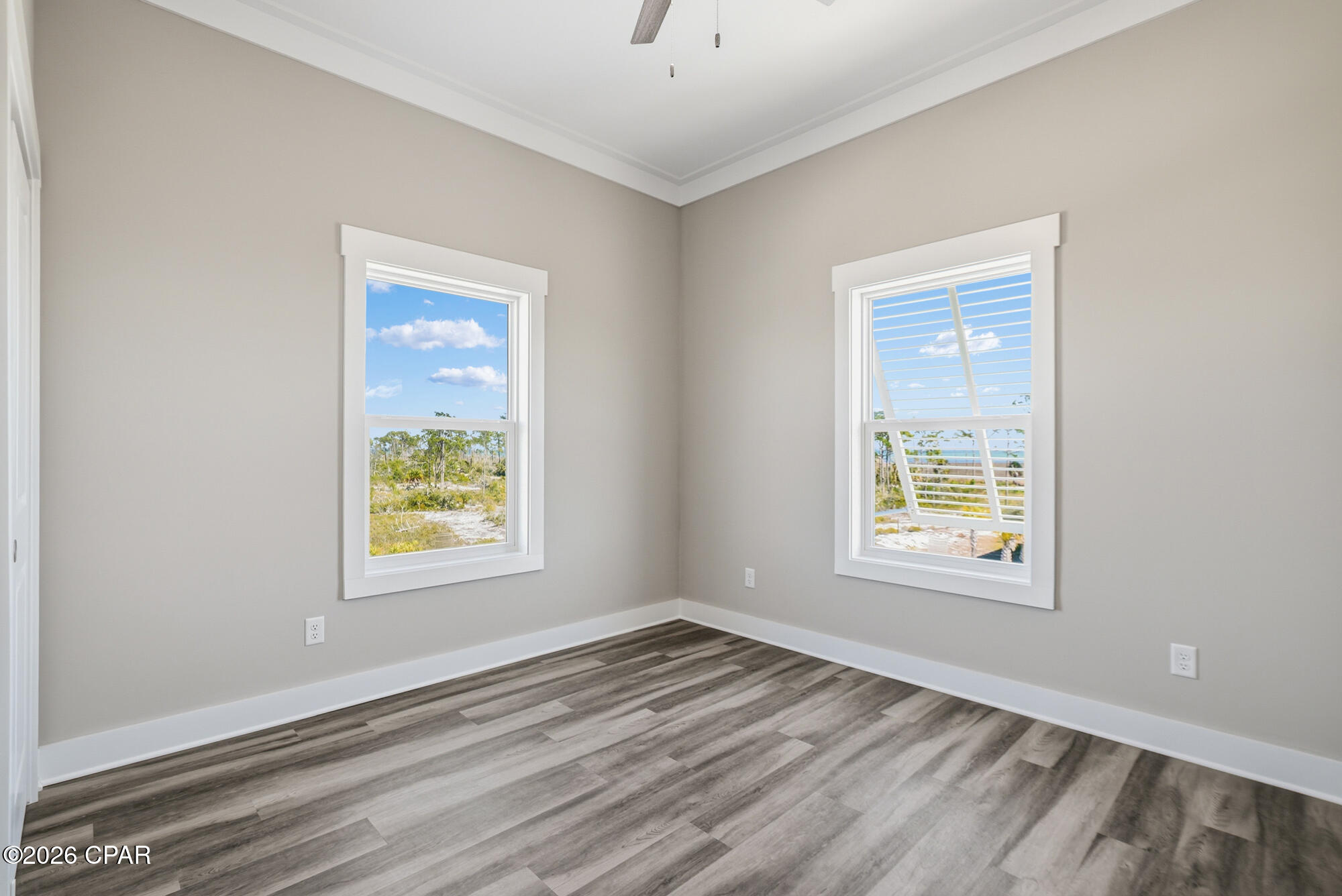 Image 34 For 303 Park Point Circle