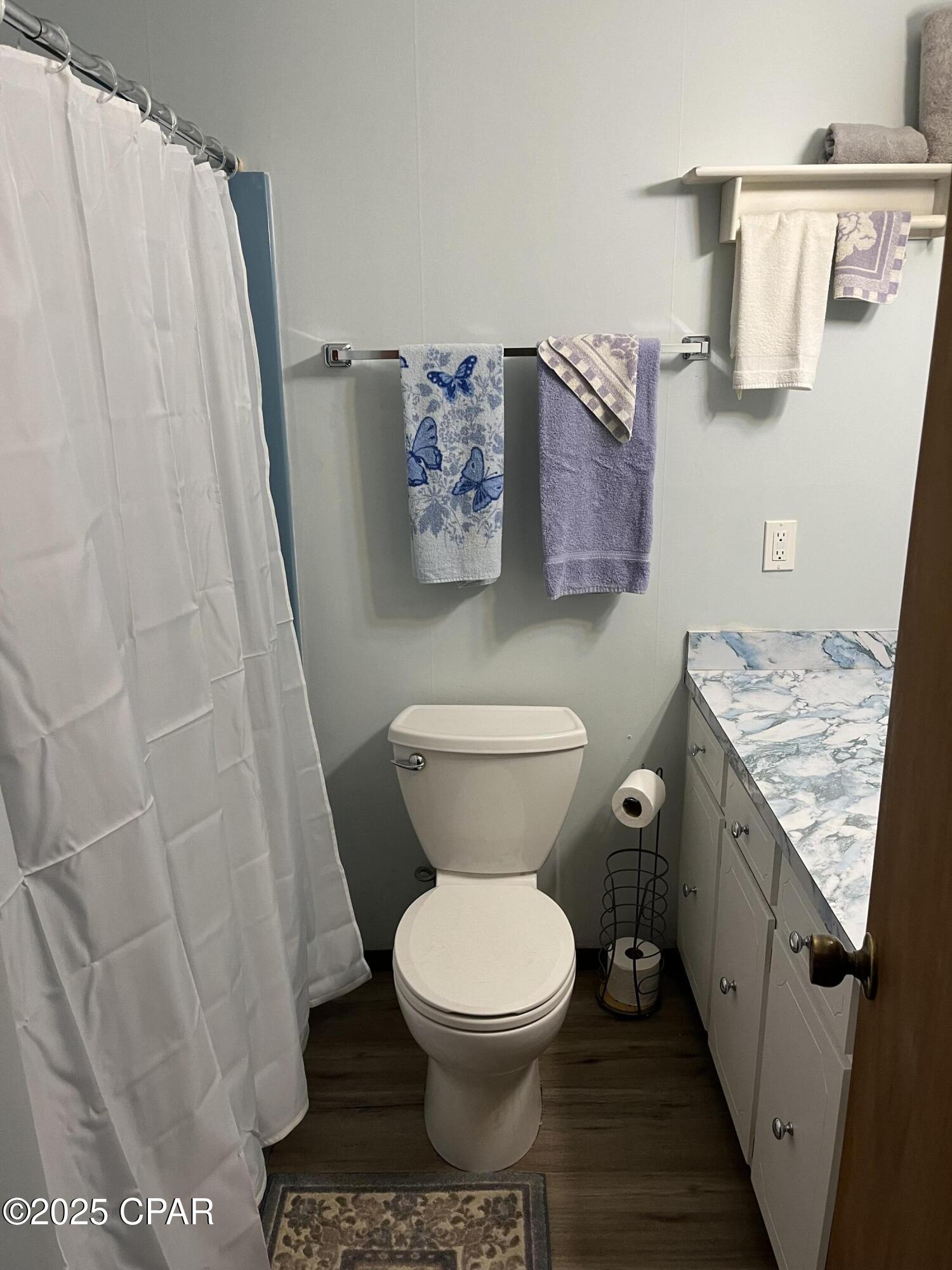 Image 16 For 214 San Gabriel Street