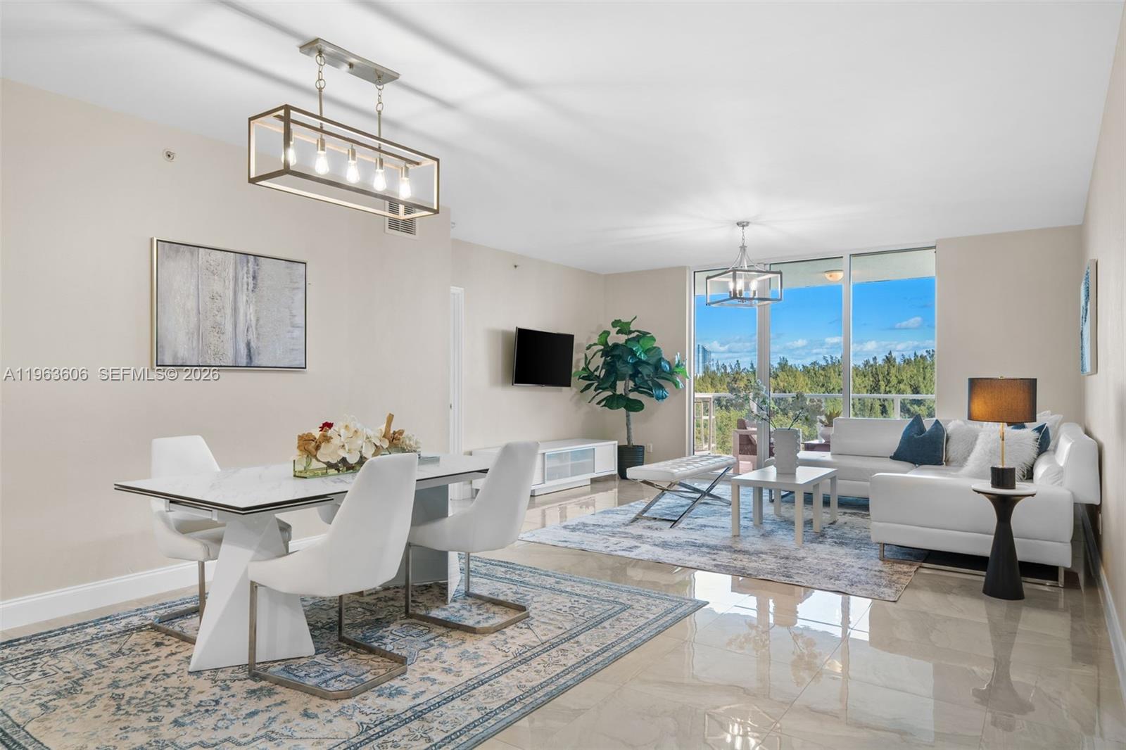 14951 Royal Oaks Ln Unit 701, North Miami, Florida 33181