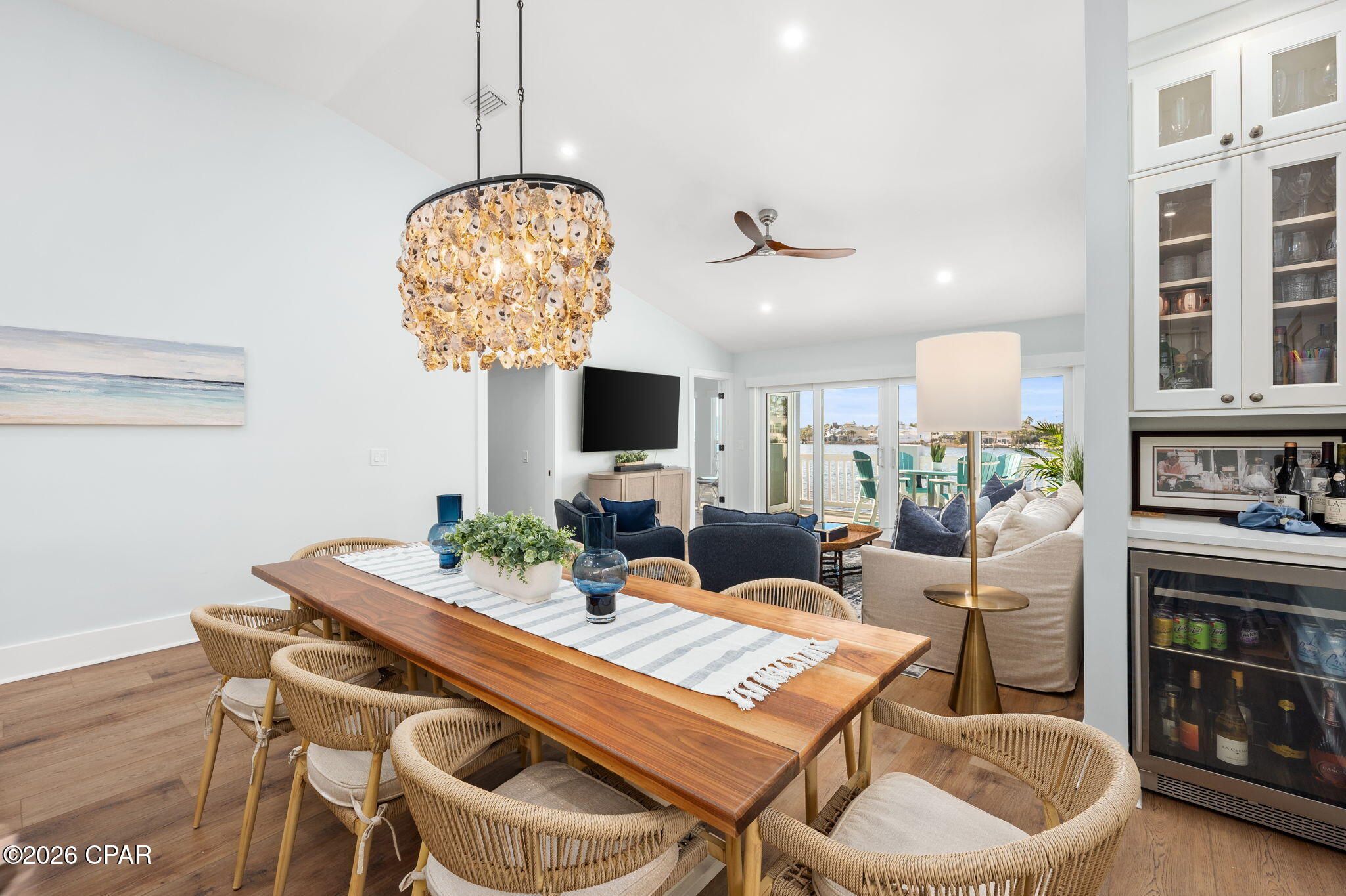 Listing photo id 12 for 4620 Bay Point Road 1027