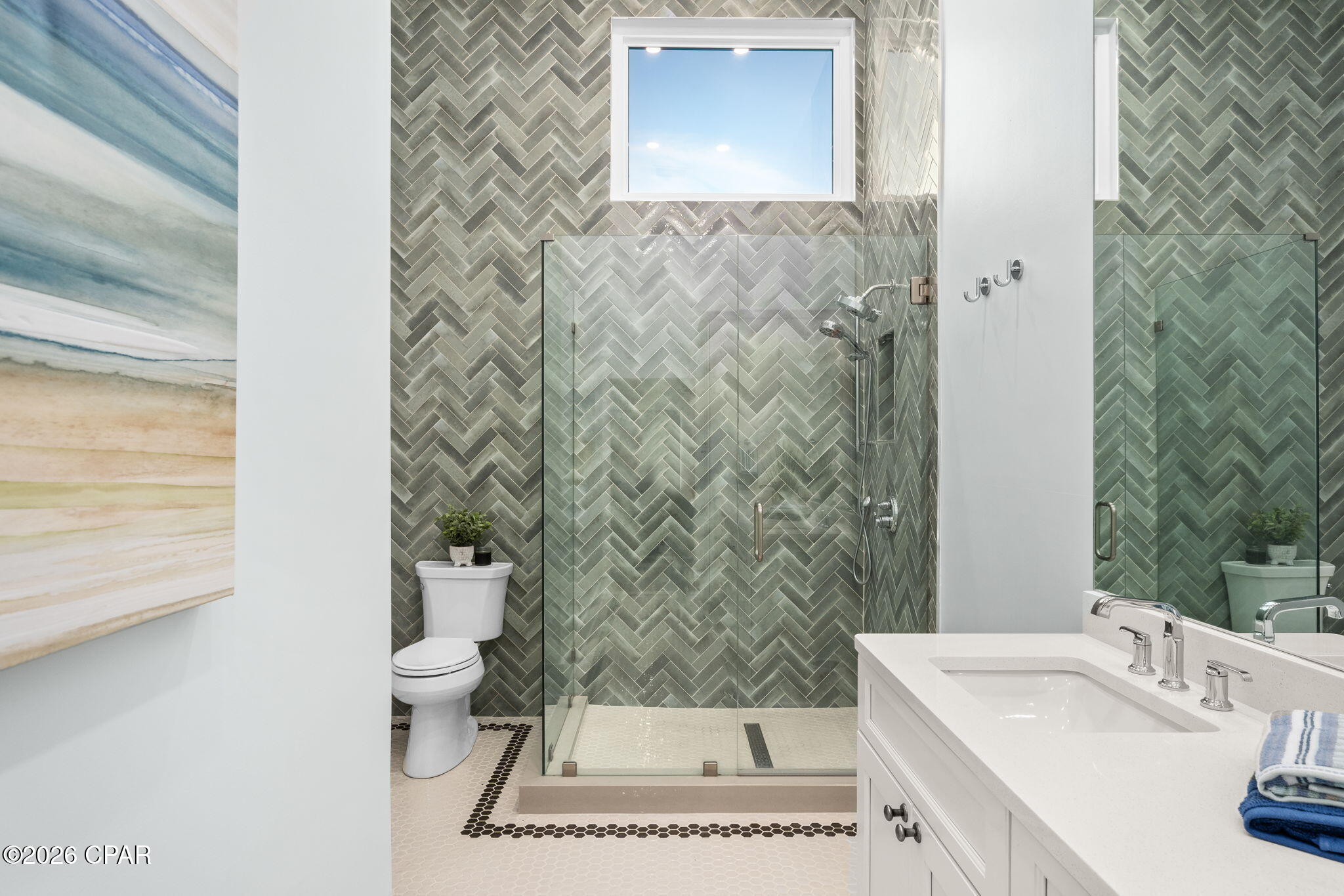Listing photo id 17 for 4620 Bay Point Road 1027