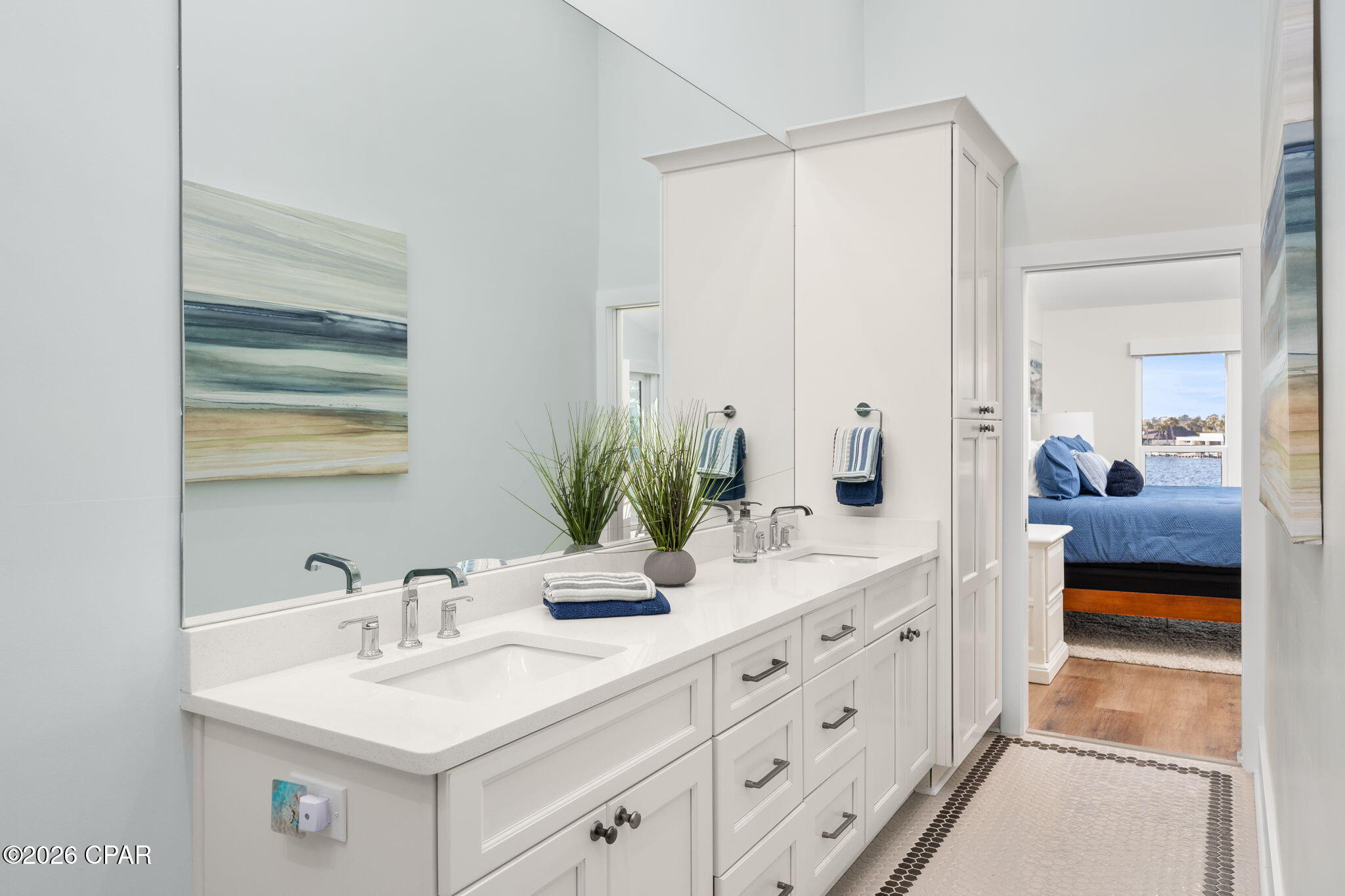 Listing photo id 18 for 4620 Bay Point Road 1027