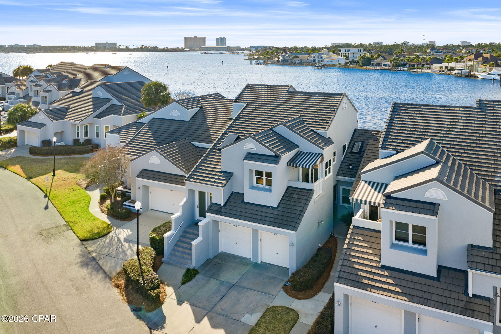 Listing photo id 2 for 4620 Bay Point Road 1027
