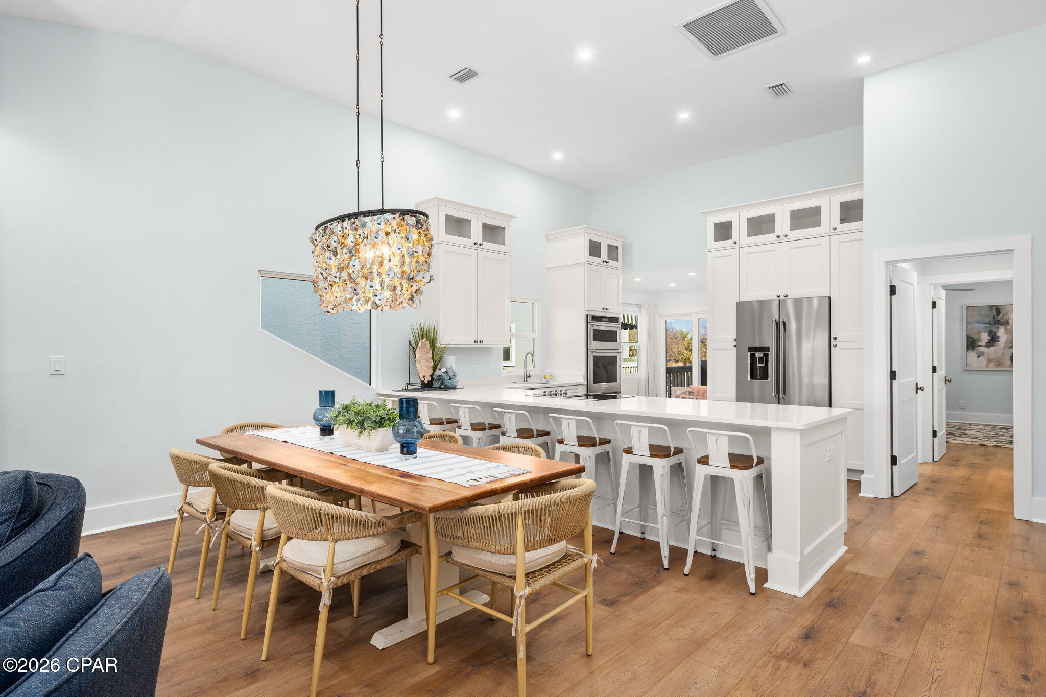 Listing photo id 6 for 4620 Bay Point Road 1027
