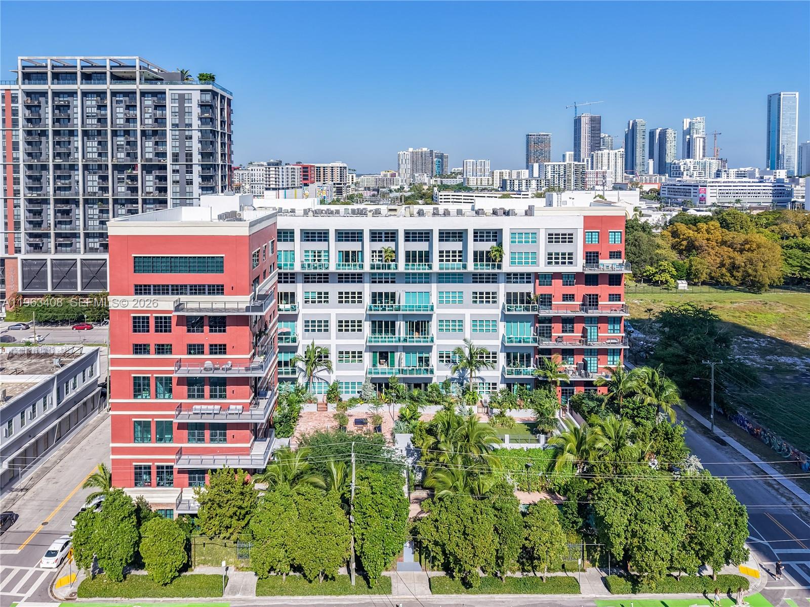 1749 Miami Ct Unit 605, Miami, Florida 33132