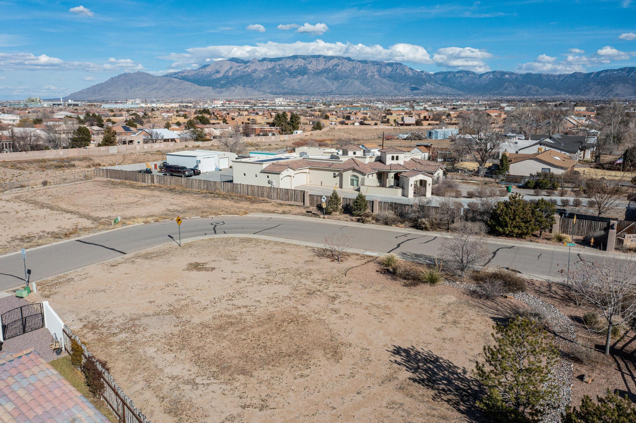 614 NE Kabrico Court, Albuquerque, NM, 87113