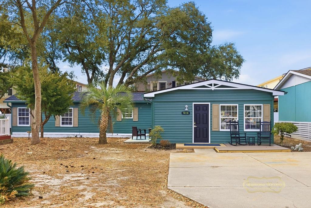 2603834 | Photo 35