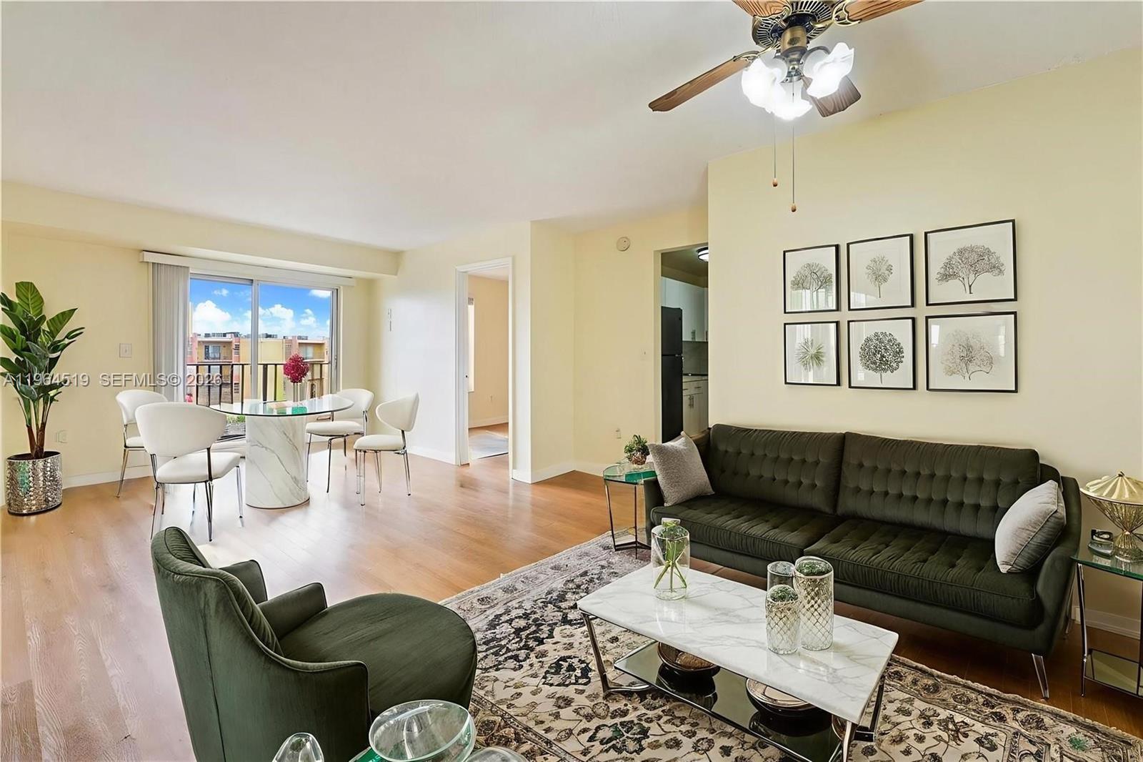 Sunset Villas No 3 Condo