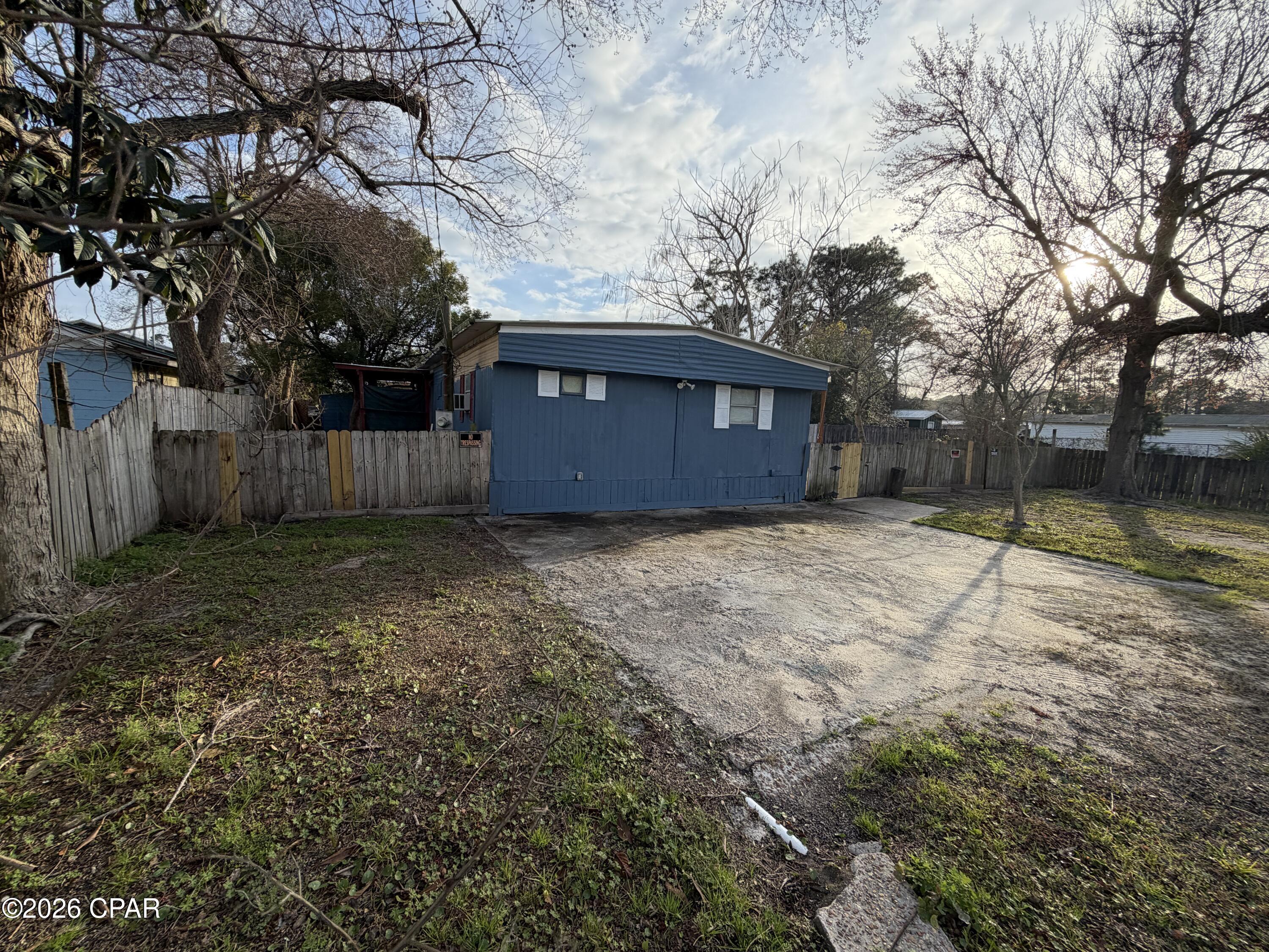 Image 2 For 8607 Estrella Street