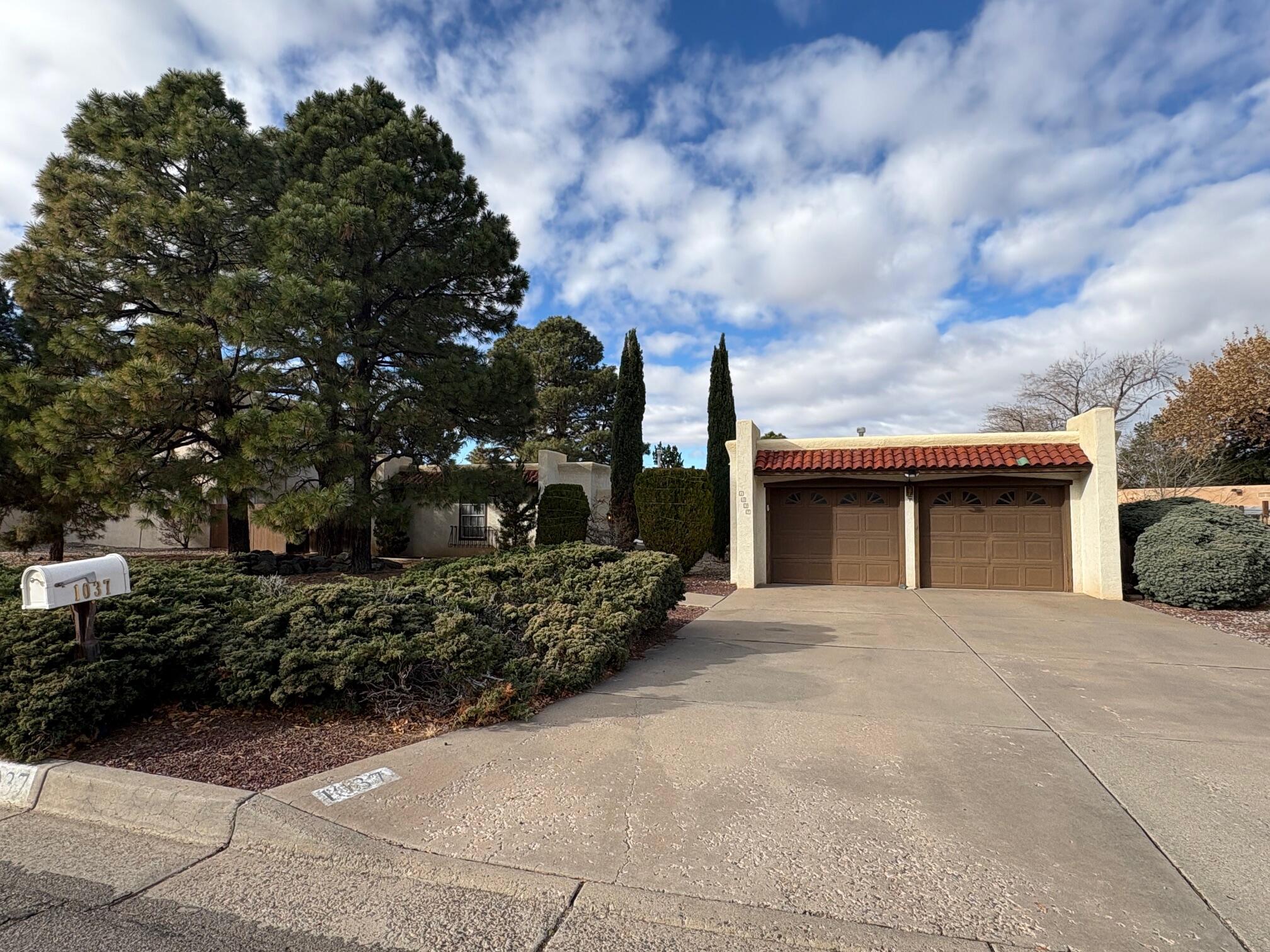 1037 Santa Ana Avenue, Albuquerque NM 87123