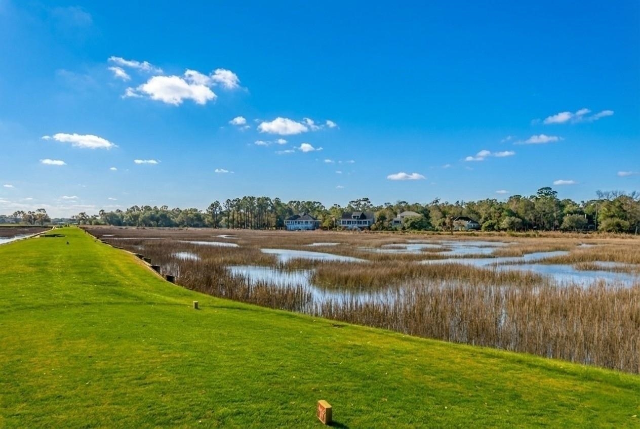 27 Red Tail Hawk Loop 