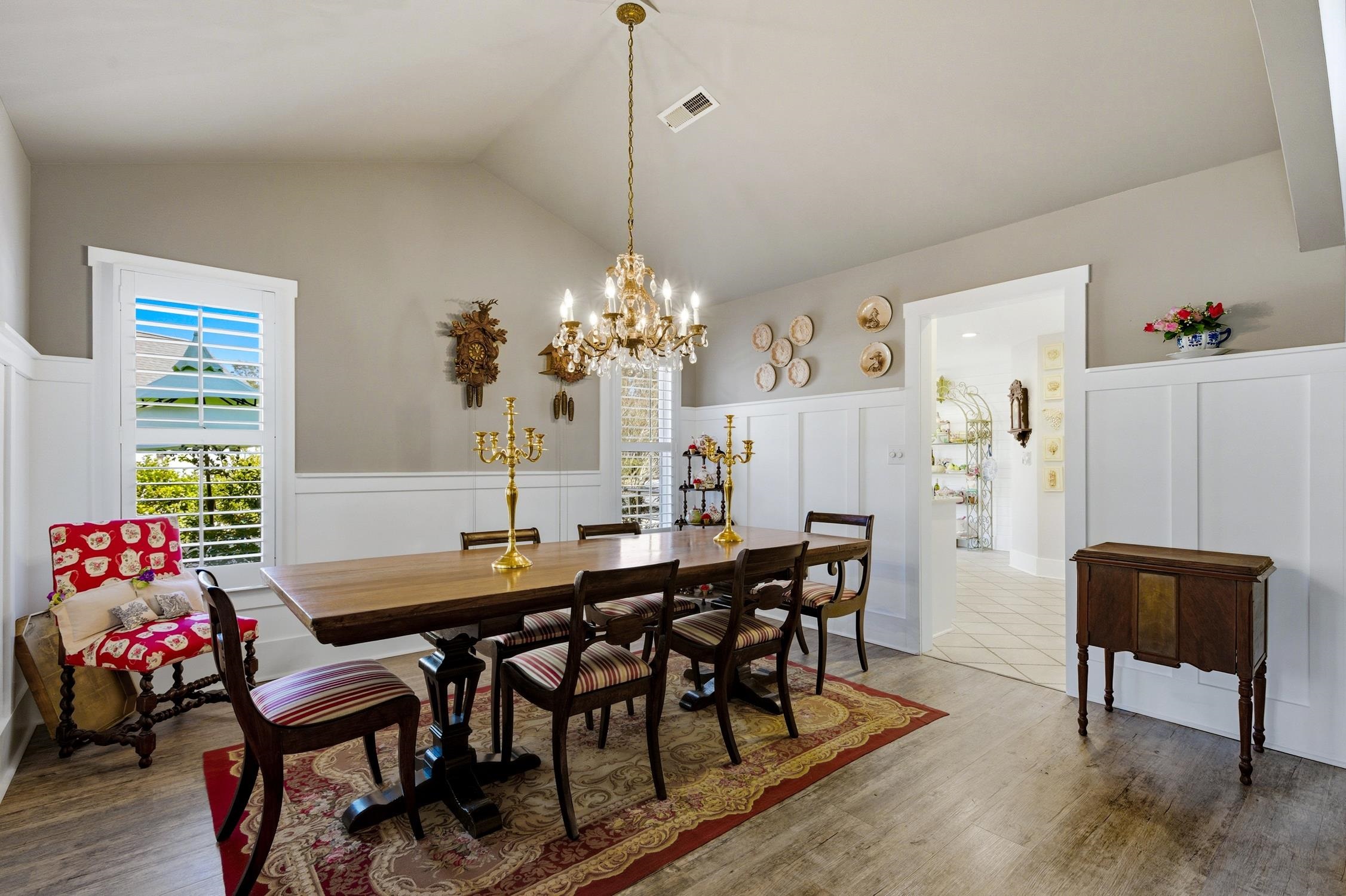 27 Red Tail Hawk Loop 