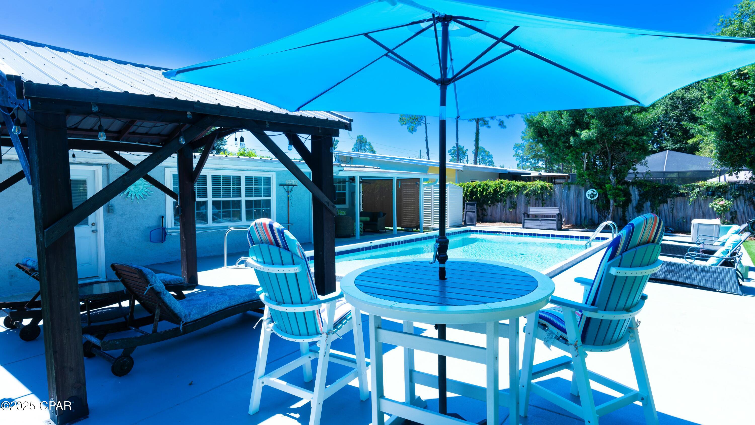 Image 18 For 206 Carolyn Avenue