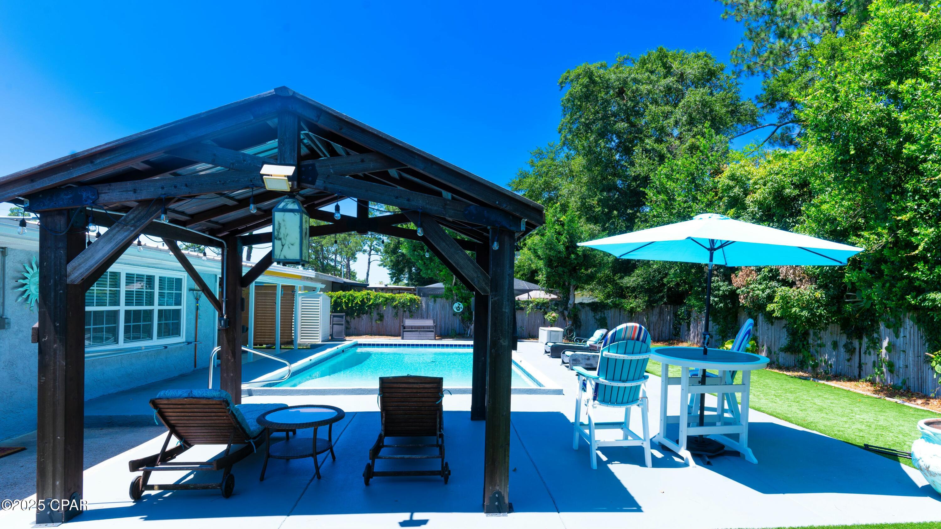 Image 19 For 206 Carolyn Avenue