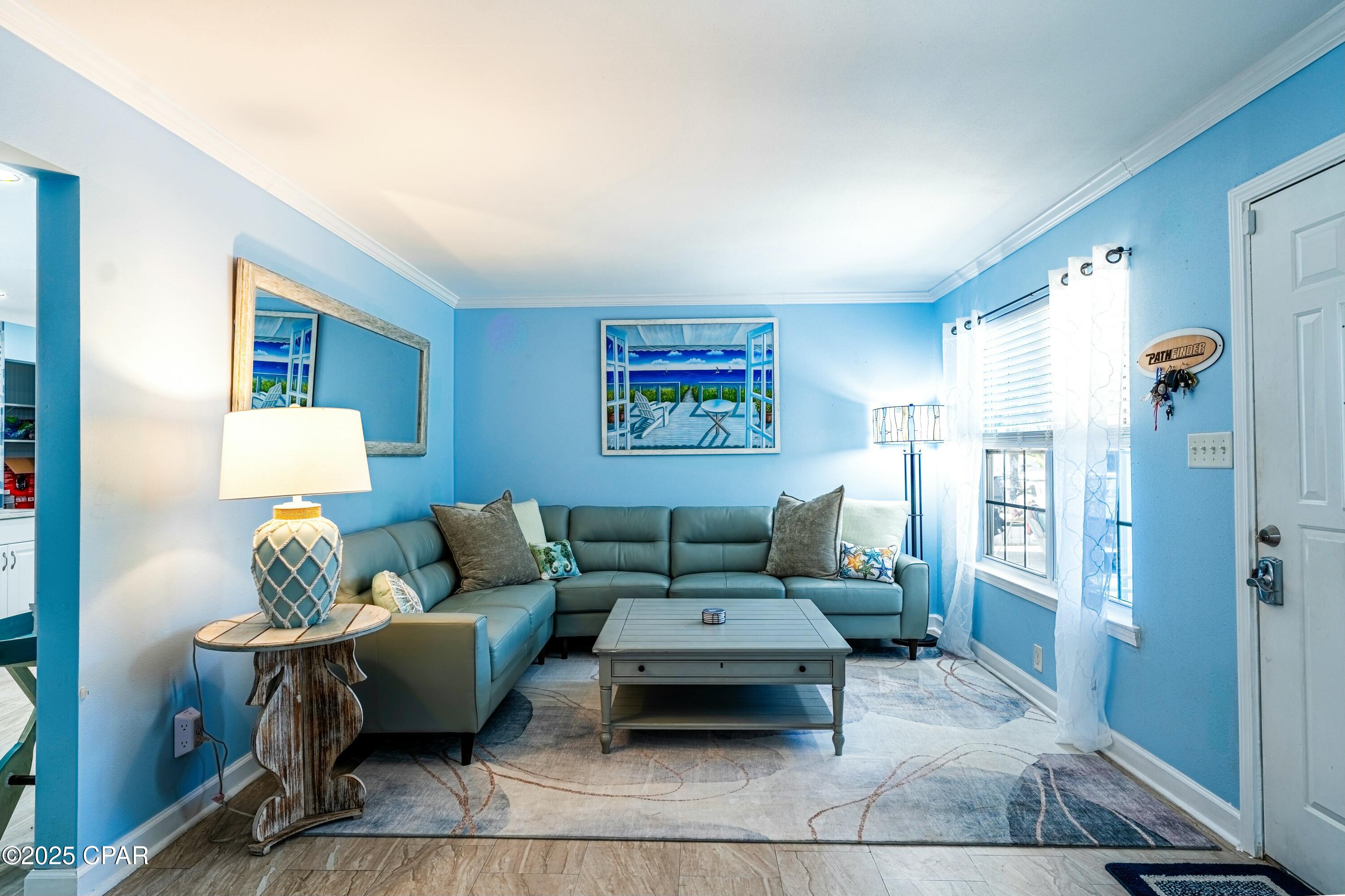 Image 4 For 206 Carolyn Avenue