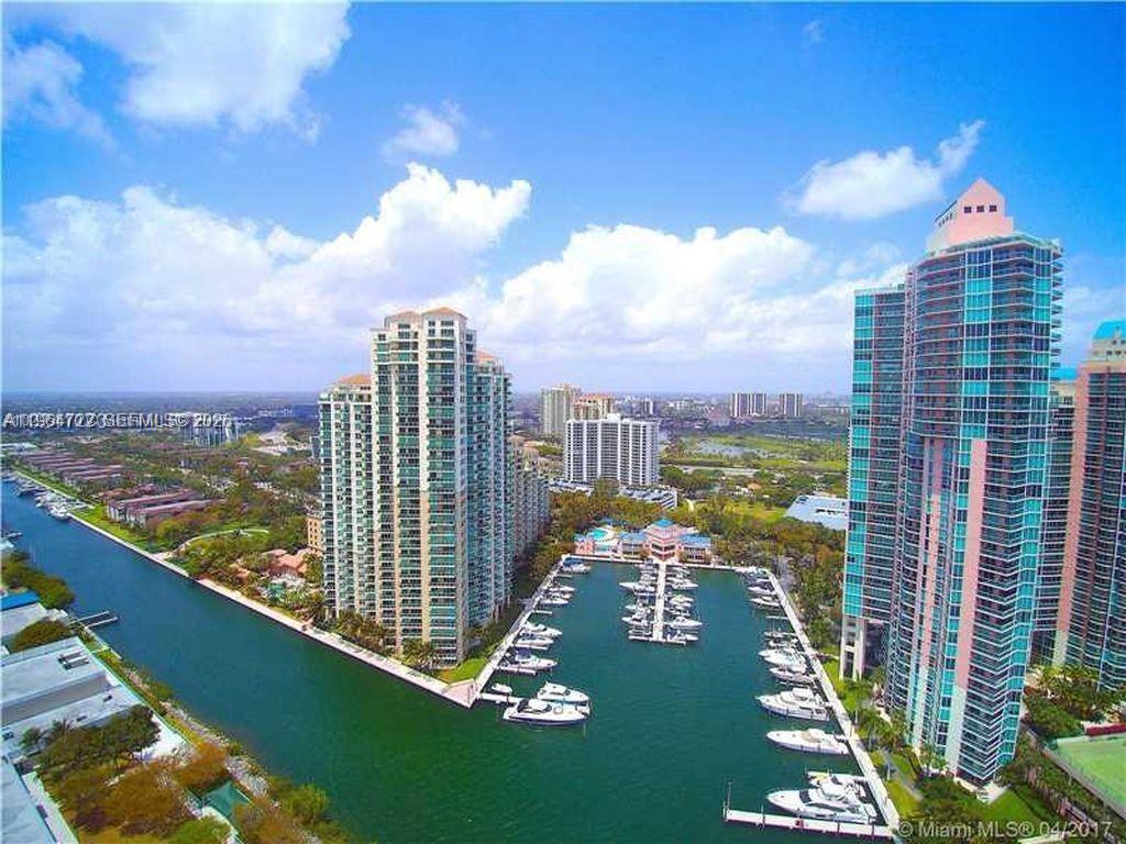 Aventura Marina Condo Num