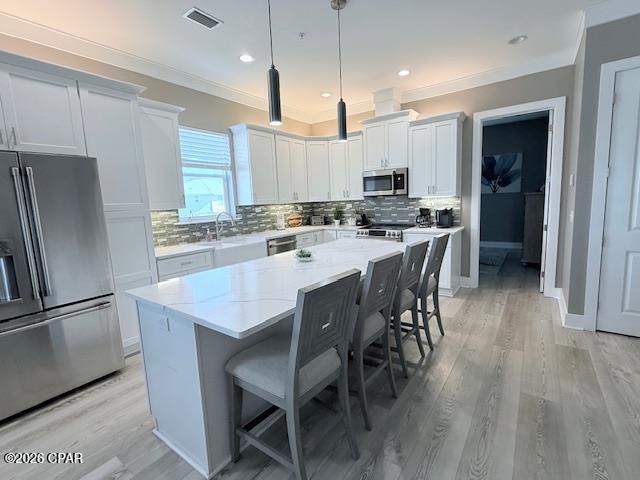 Listing photo id 12 for 111 31st Street B