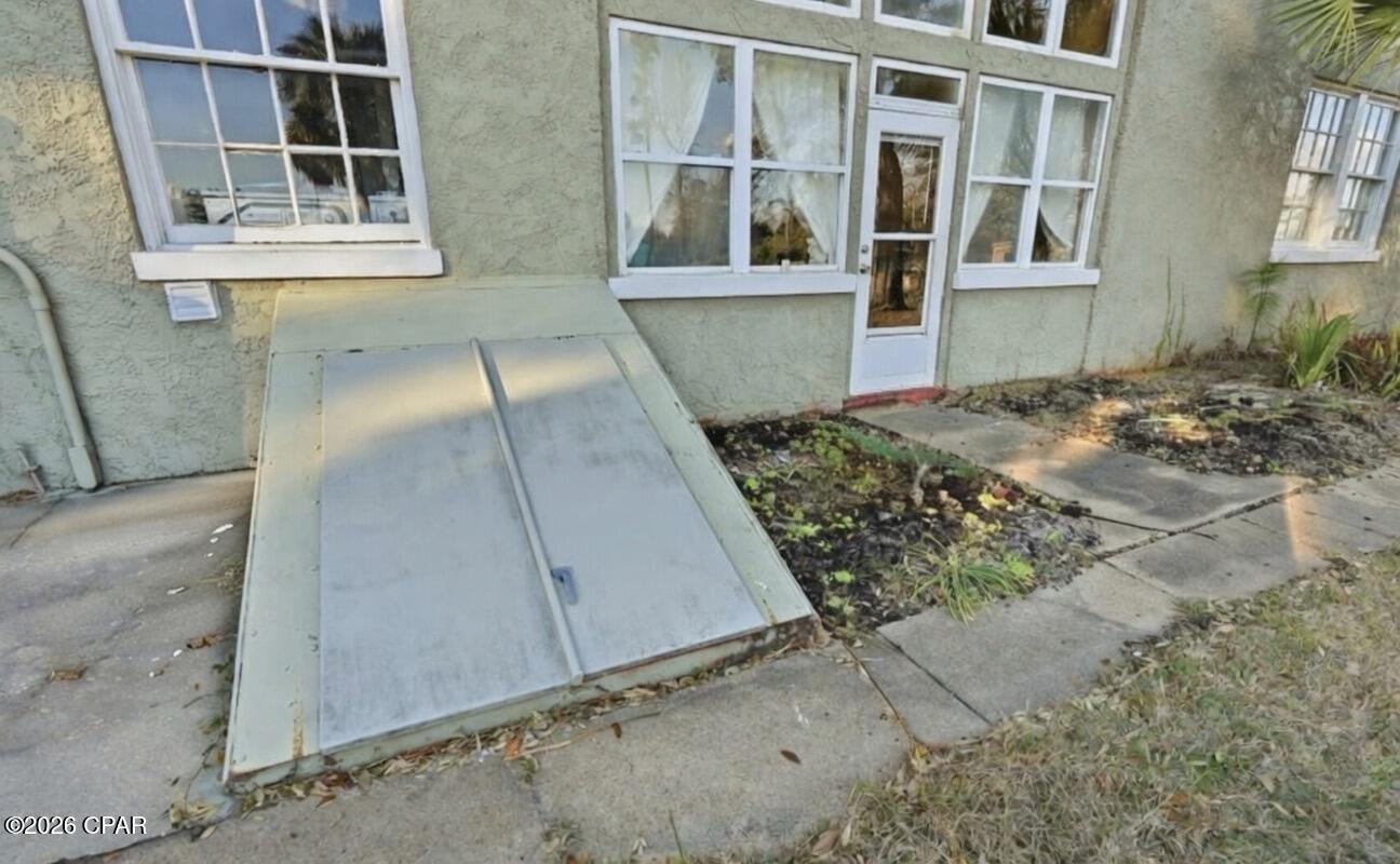 Image 12 For 4245 Lafayette Street