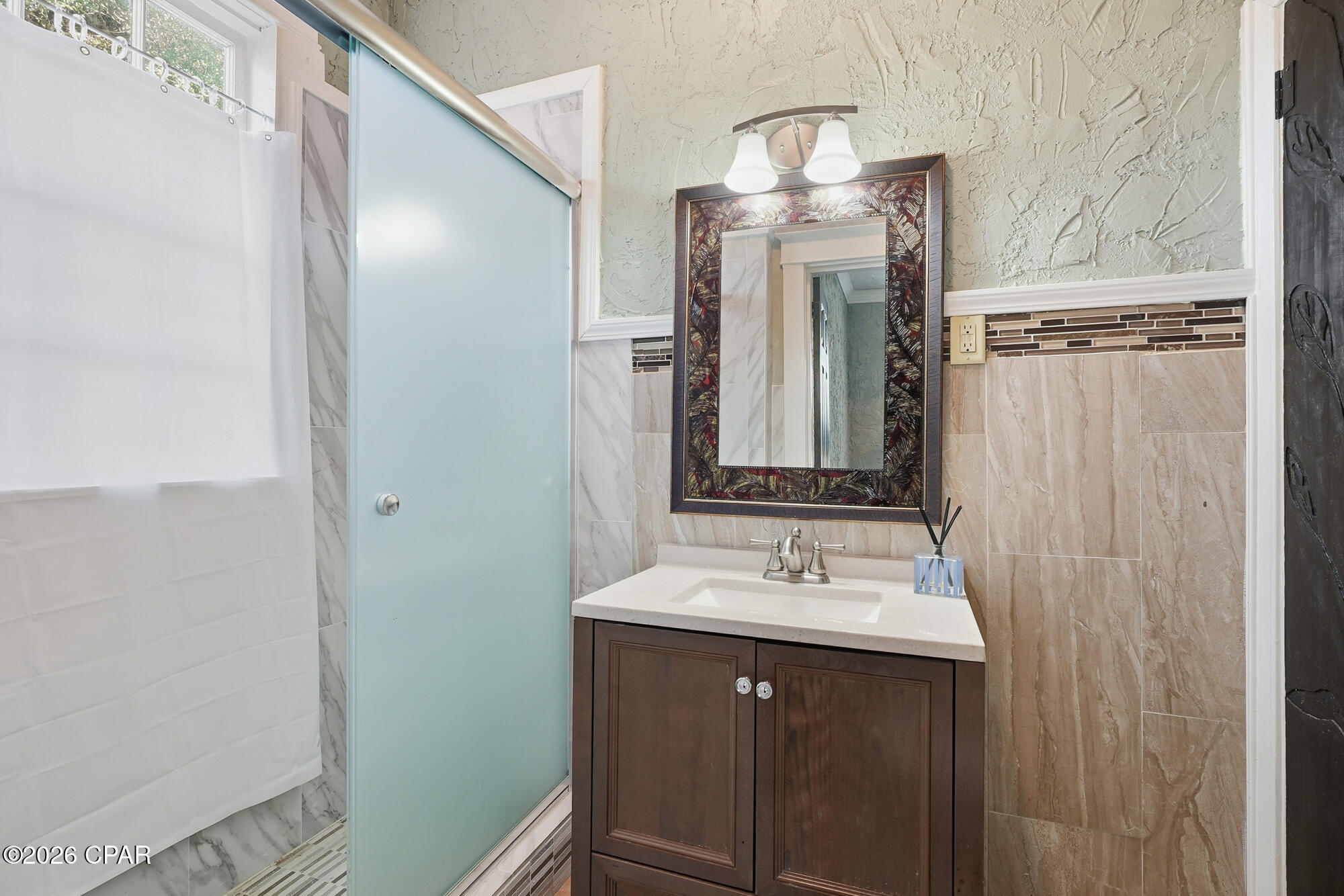 Image 35 For 4245 Lafayette Street