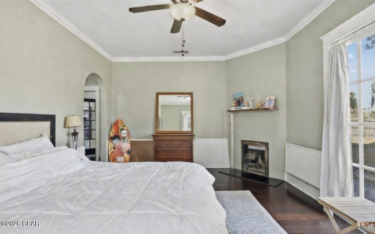 Image 43 For 4245 Lafayette Street