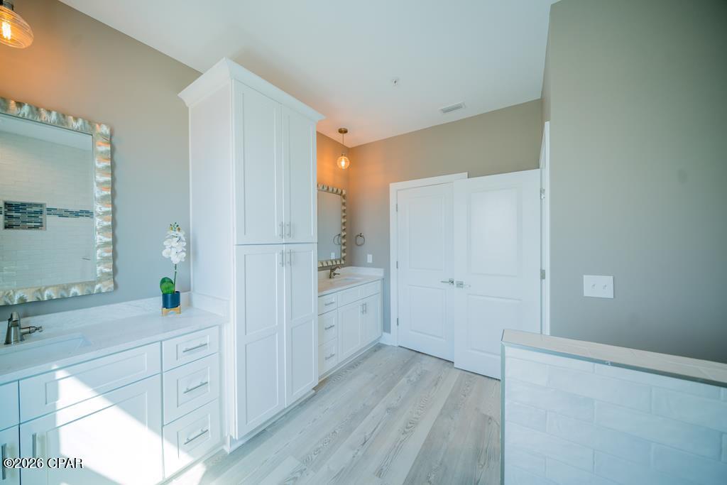 Image 51 For 111 31st Street A & B