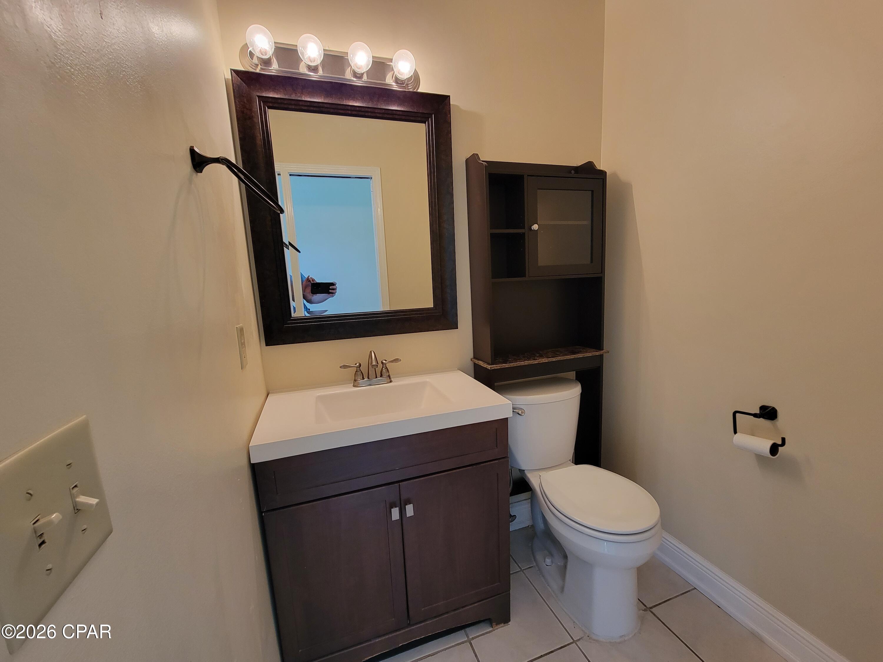 Image 6 For 866 Premier Drive