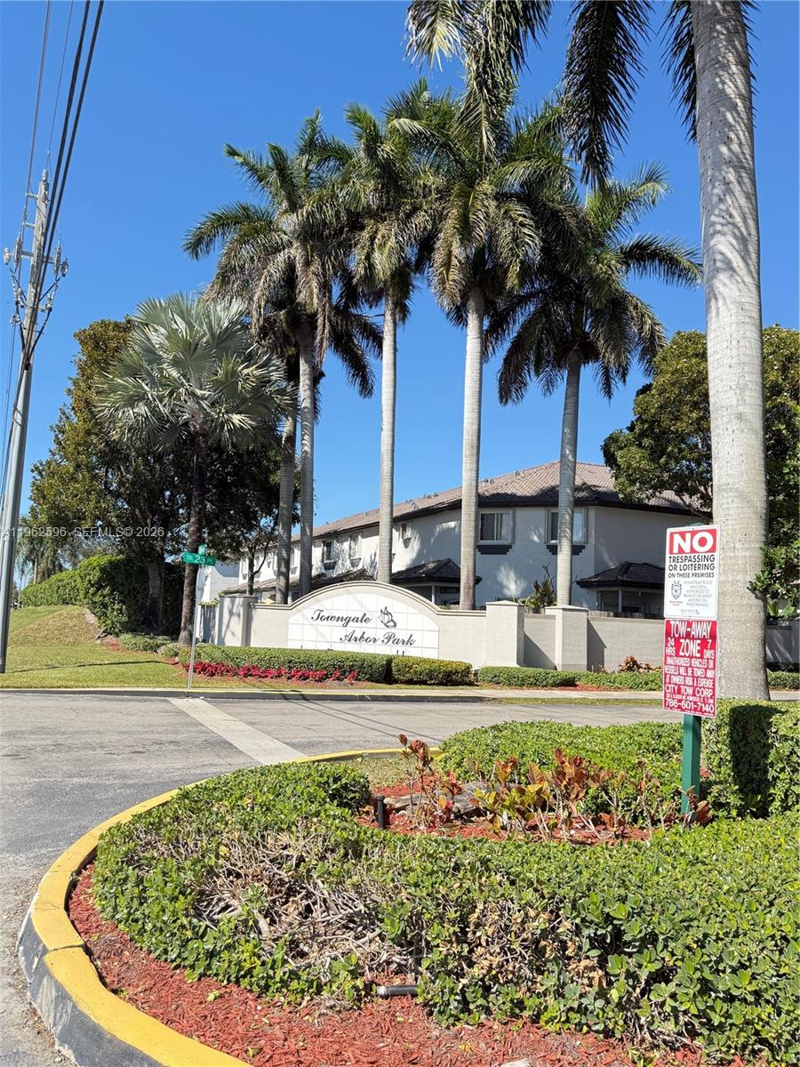 Towngate Condo Eight