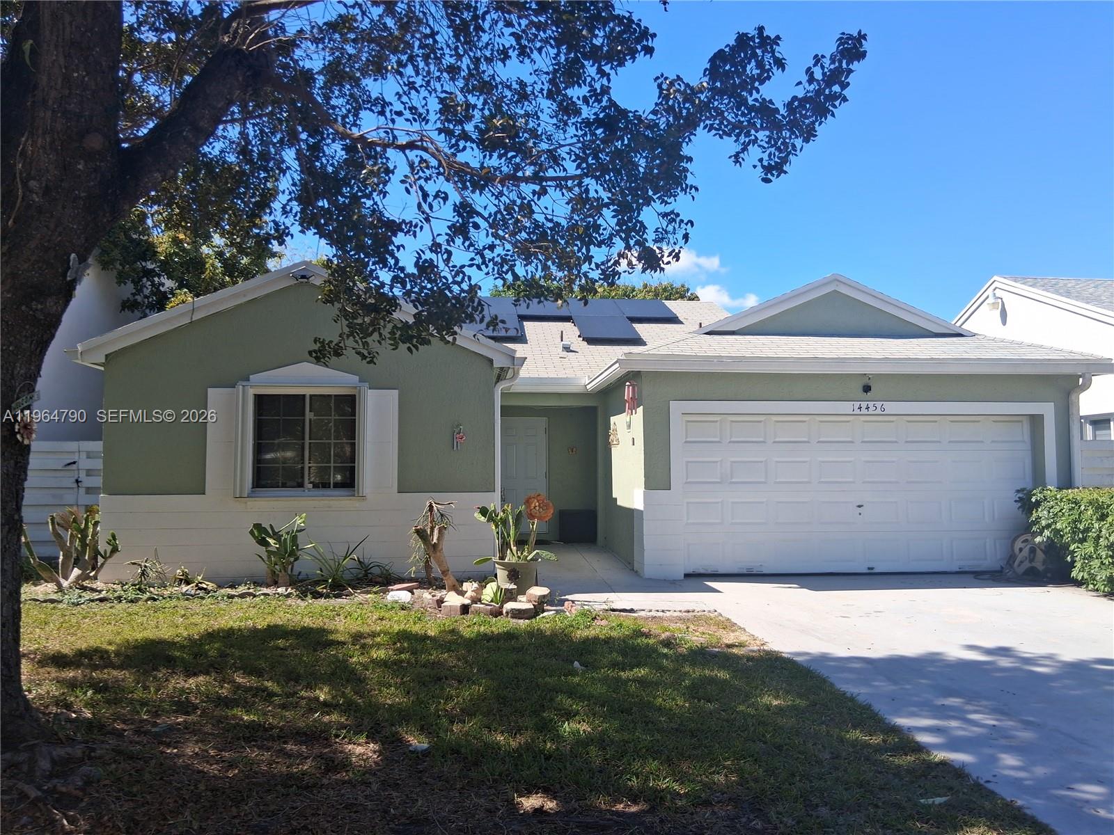 Weitzer Country Homes