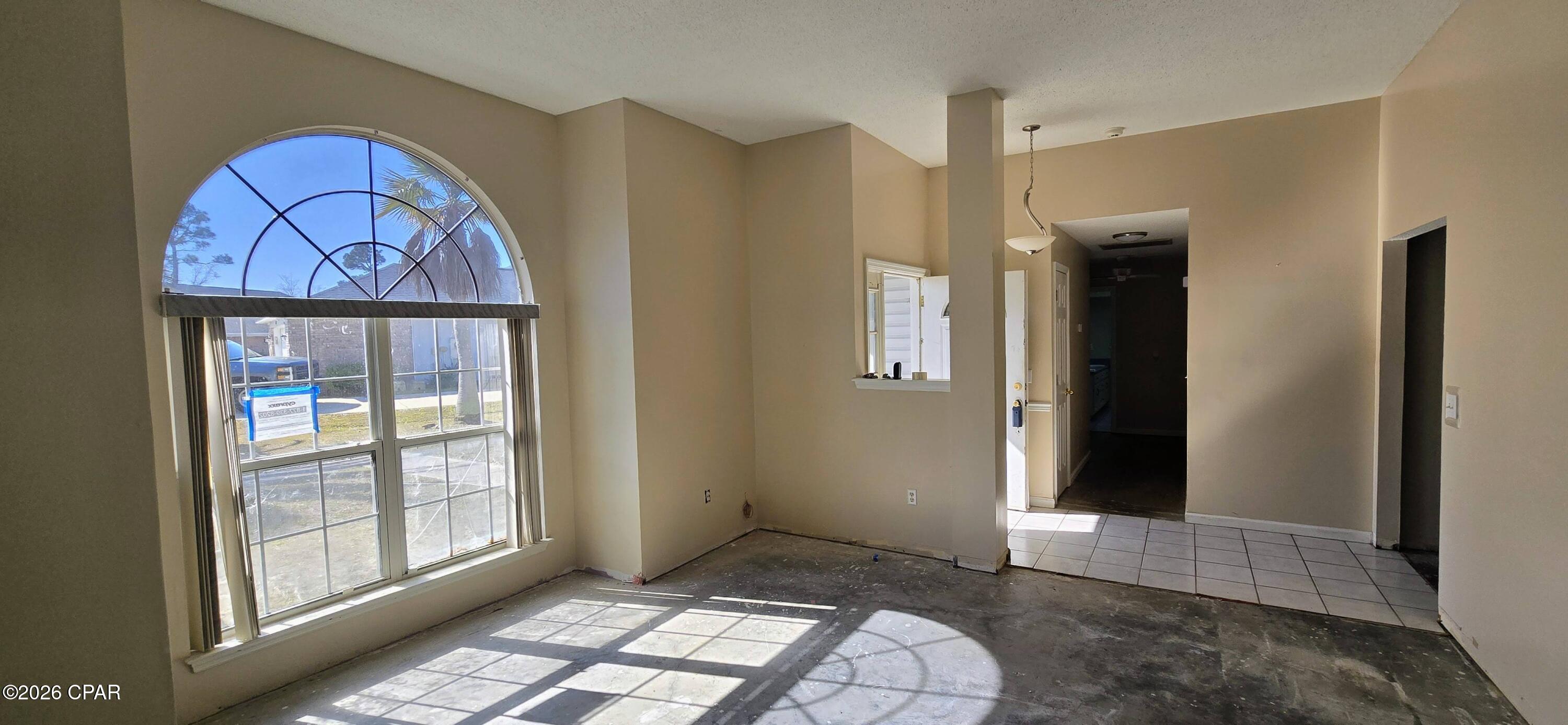 Image 6 For 741 Cottonwood Court