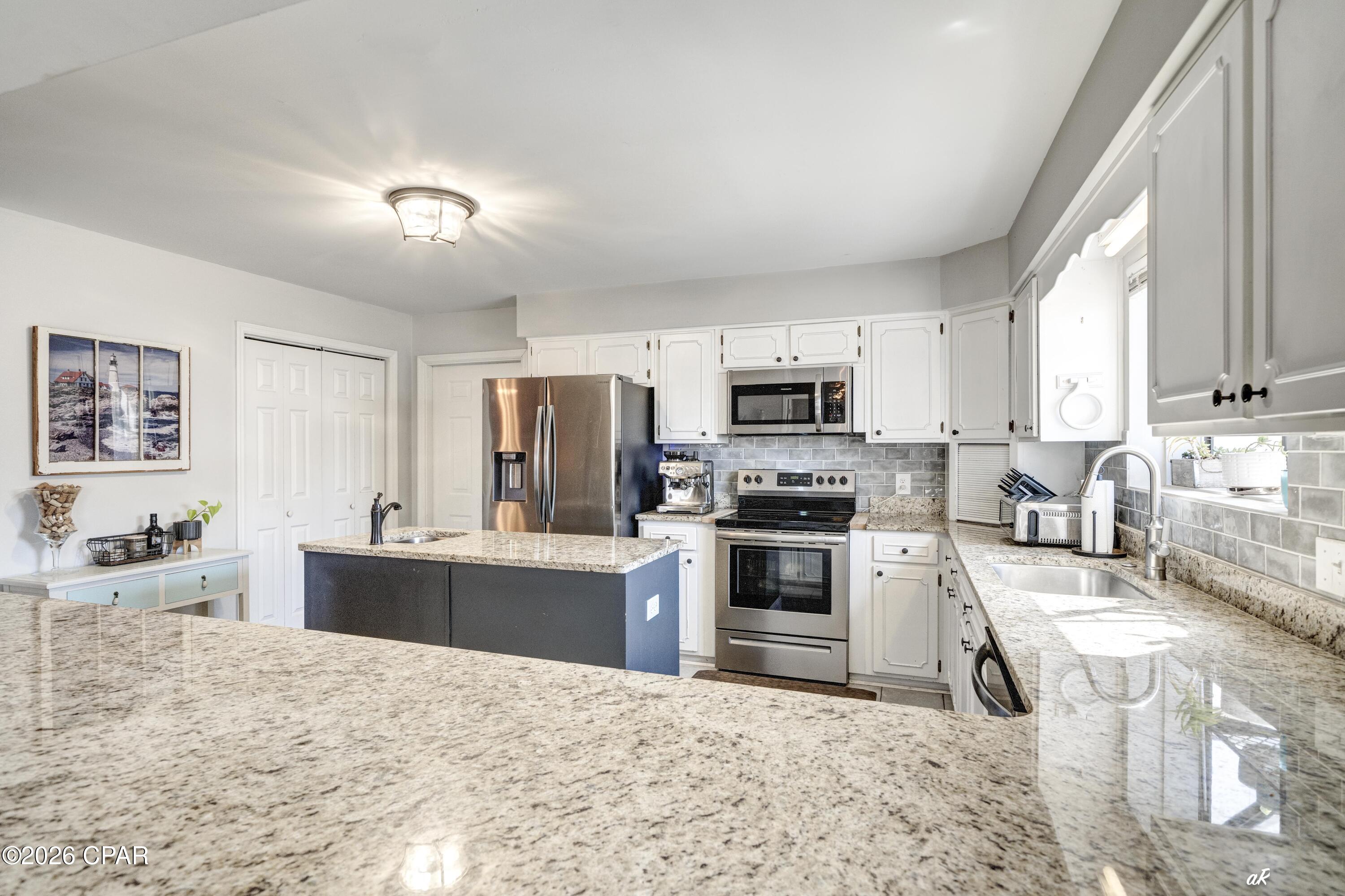 Image 10 For 707 Plantation Circle