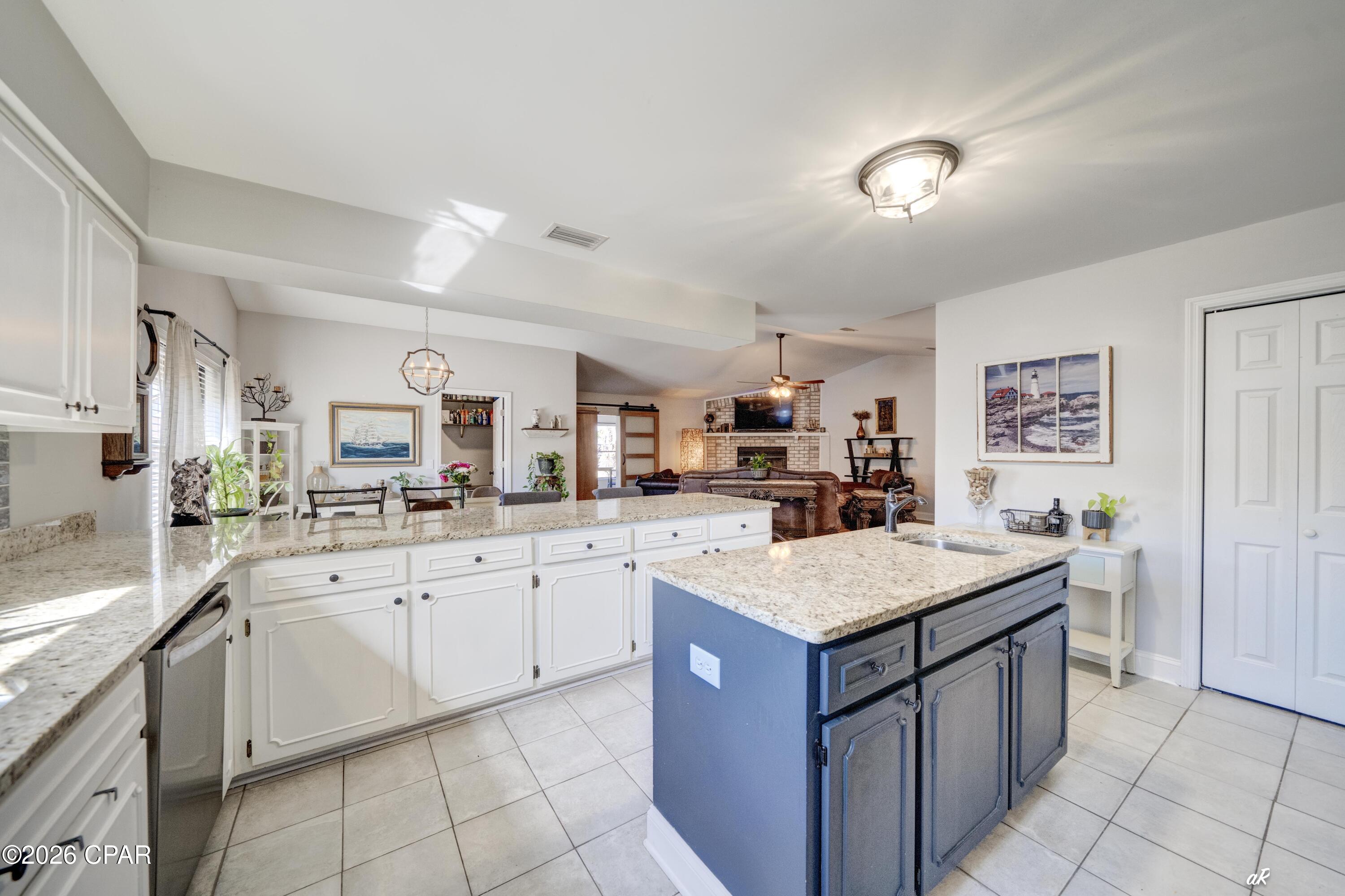 Image 13 For 707 Plantation Circle