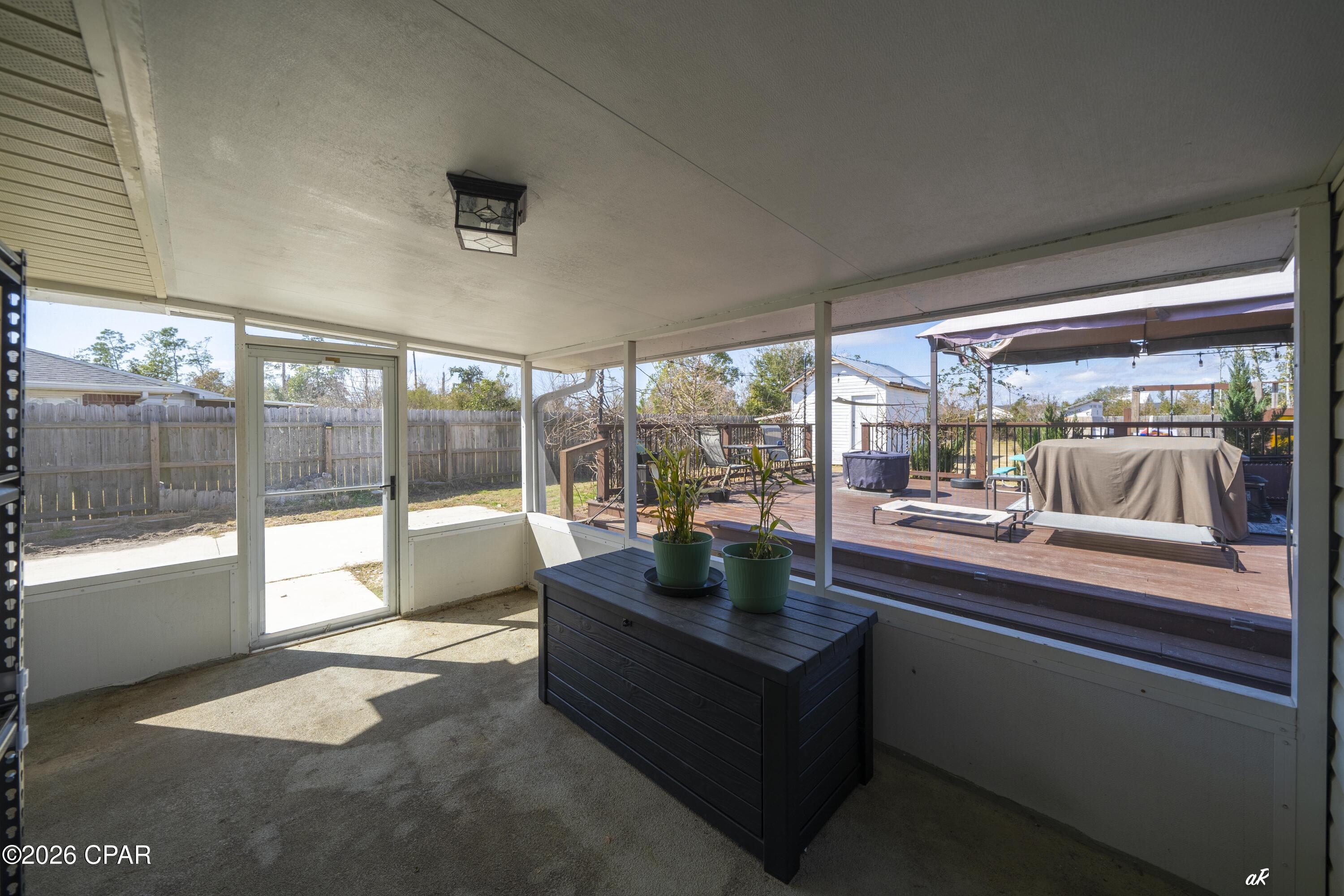 Image 32 For 707 Plantation Circle