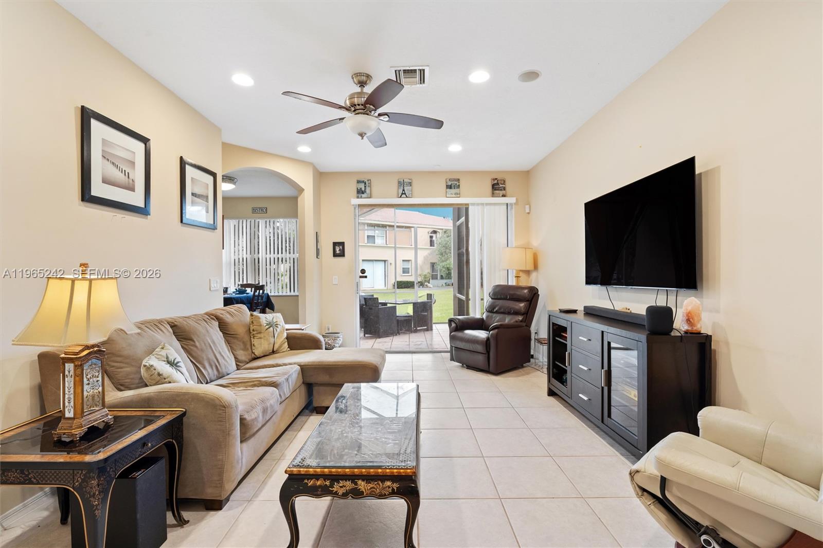 Homes for sale in Royal Palm Beach, FL | 202 River Bluff Ln, Royal Palm Beach, FL 33411 | MLS# A11965242