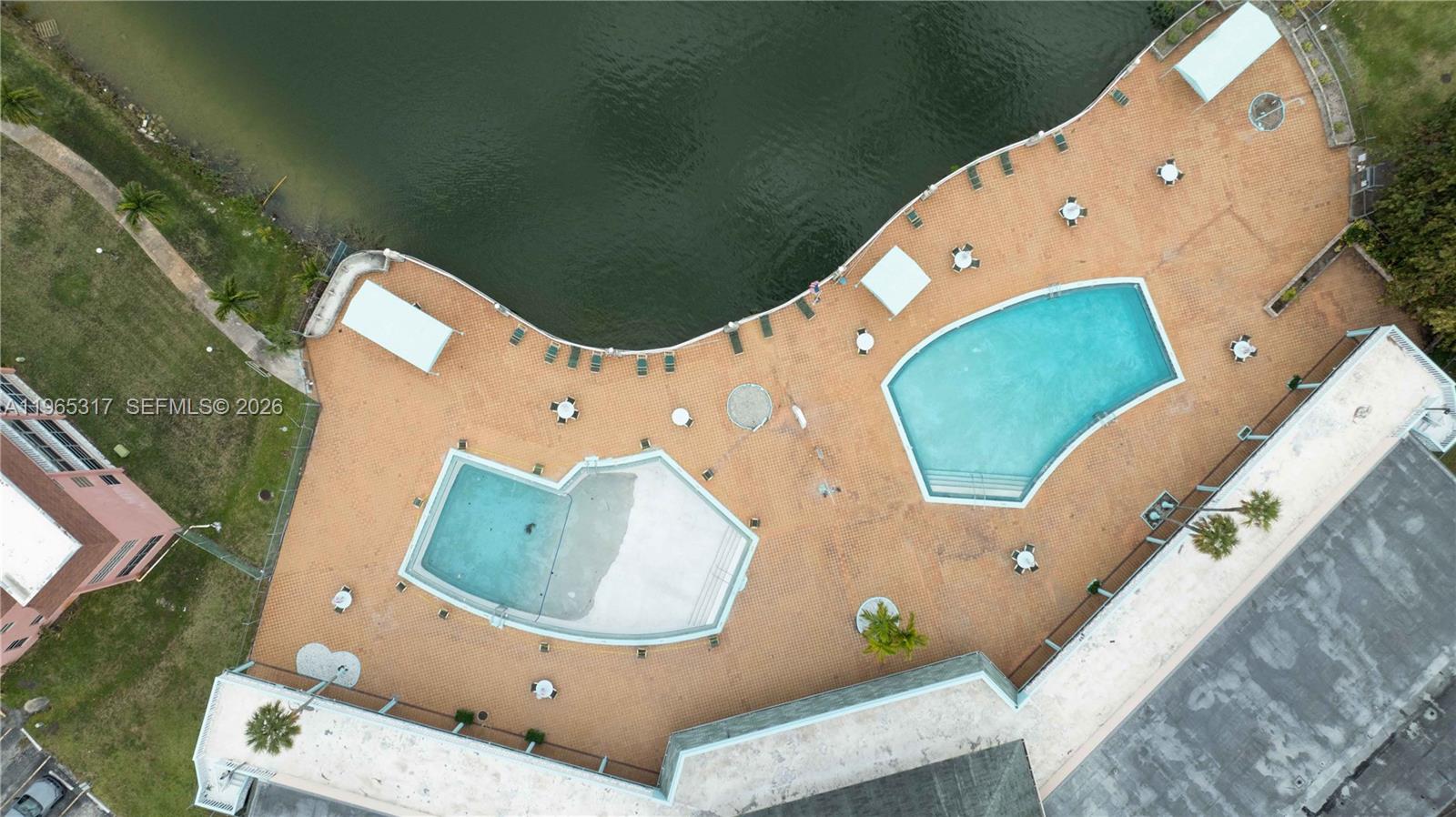 Fifith Moorings Condo